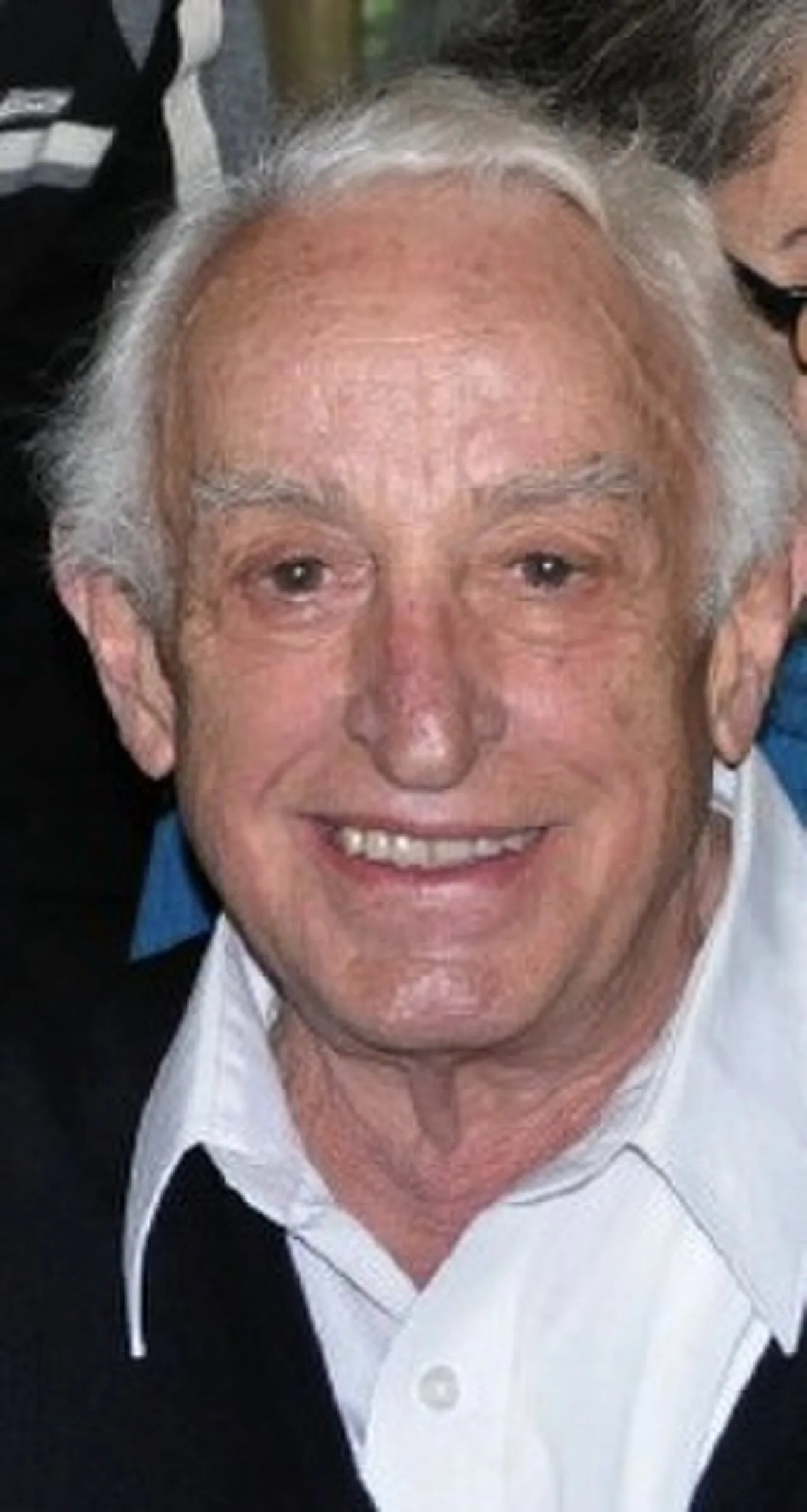 Porträt von Louis De Santis (1927–2022) – Gedenkseite
