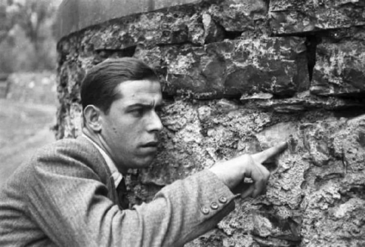 Portrait of Urbano Lazzaro (1924–2006) – memorial page