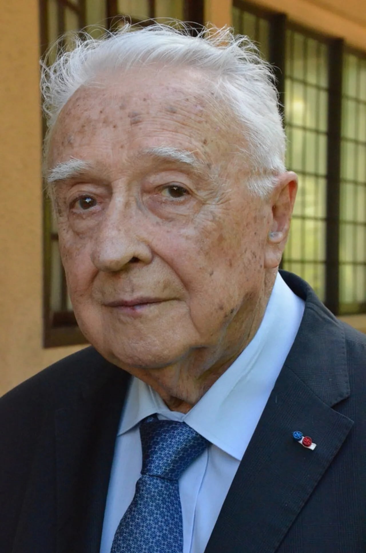 Portrait of Louis Lareng (1923–2019) – memorial page