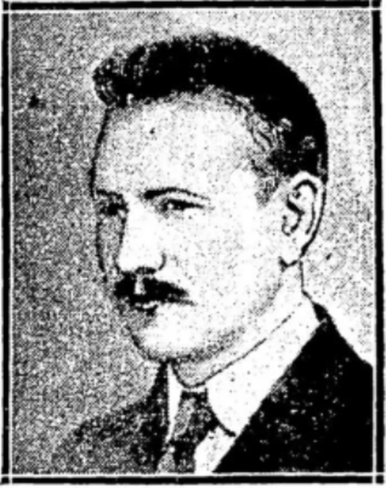 Portrait of Louis Uytroever (1884–1964) – memorial page