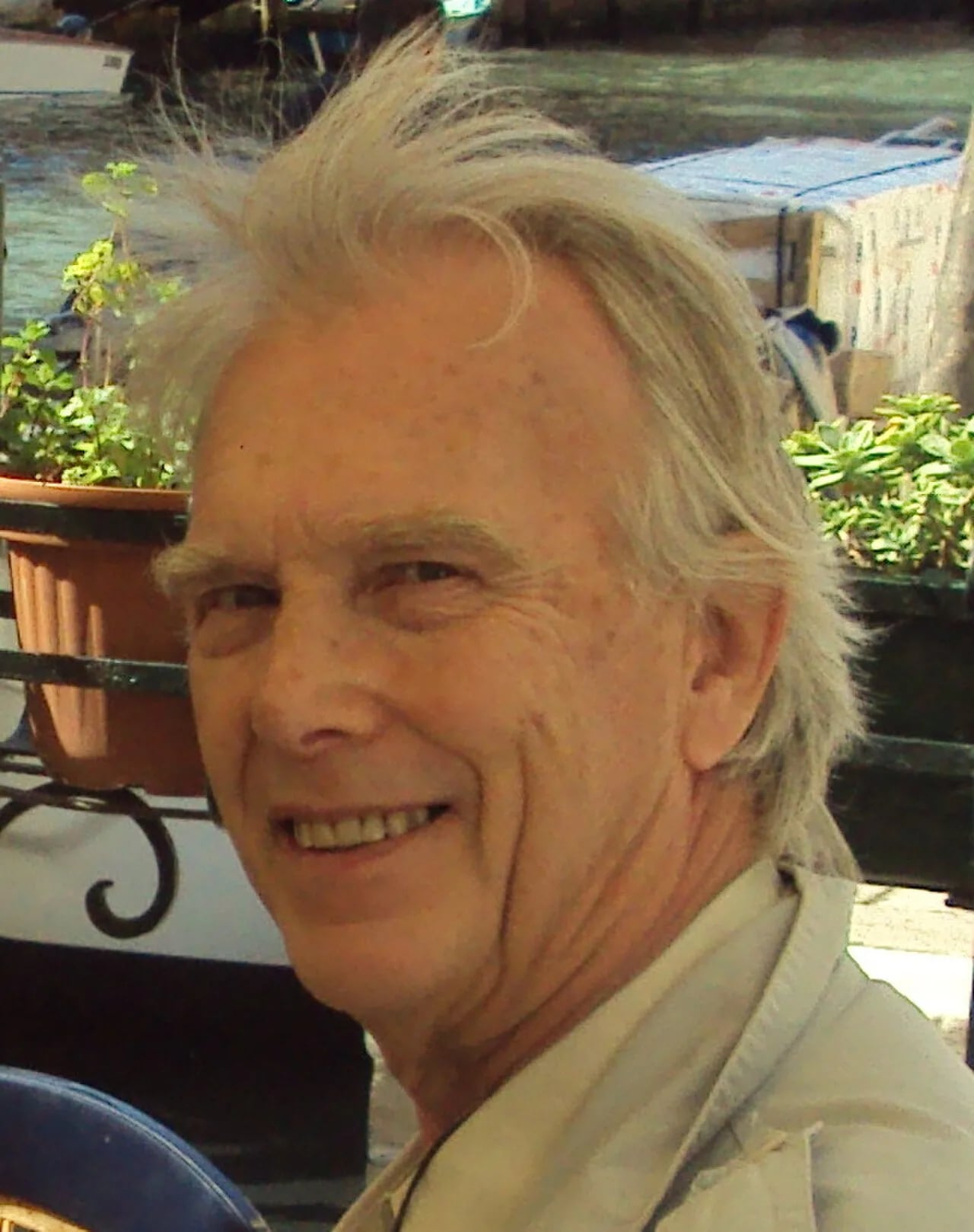 Porträt von Luc Ponette (1938–2019) – Gedenkseite