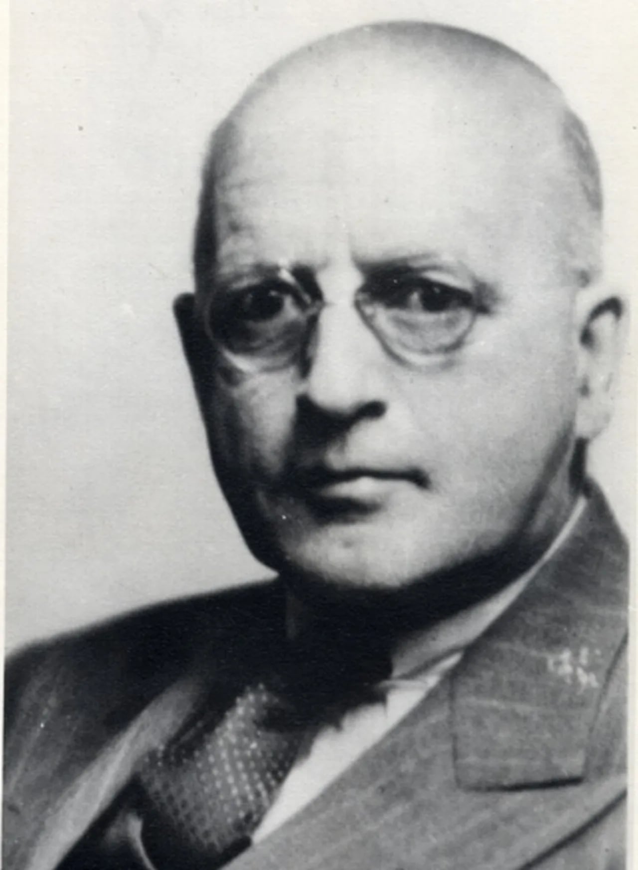 Portrait of Lucien Cannon (1887–1950) – memorial page