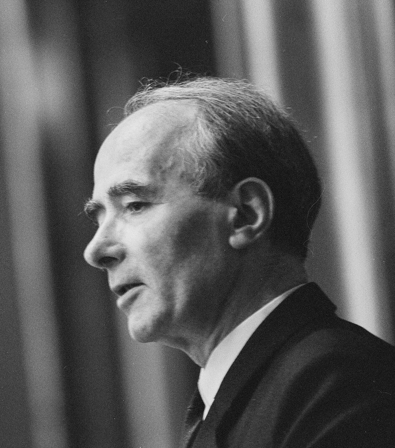 Porträt von Trygve Bratteli (1910–1984) – Gedenkseite