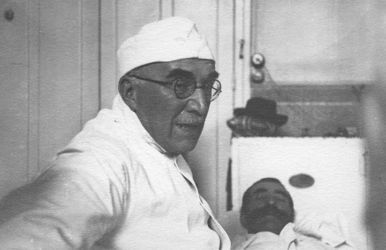 Porträt von Léon Eugène Bérard (1870–1956) – Gedenkseite