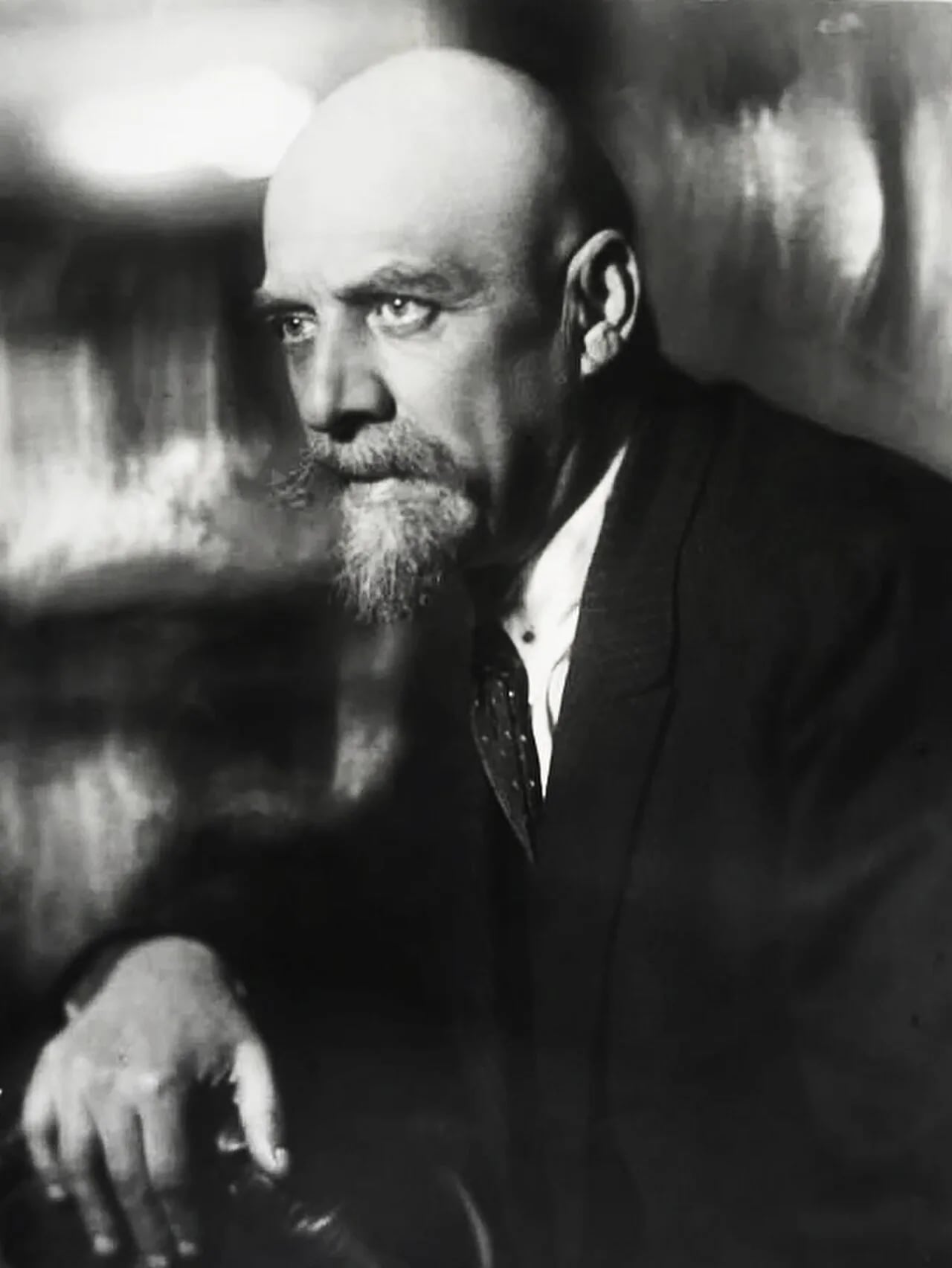 Portrait of Leonid Alexandrowitsch Wesnin (1880–1933) – memorial page