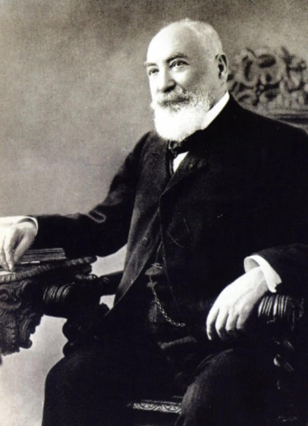 Portrait of Léopold Louis-Dreyfus (1833–1915) – memorial page