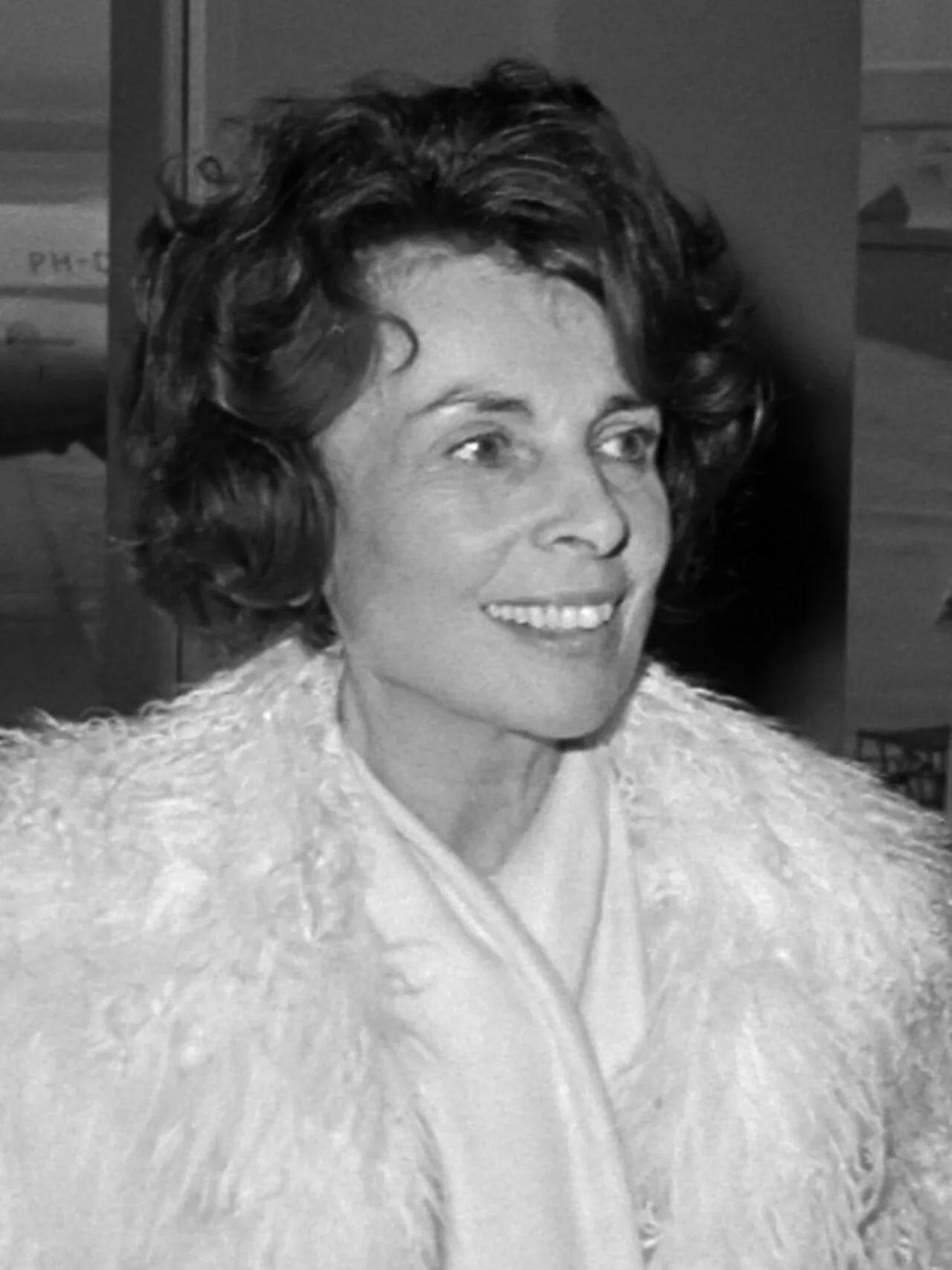 Portrait of Mag Bodard (1916–2019) – memorial page