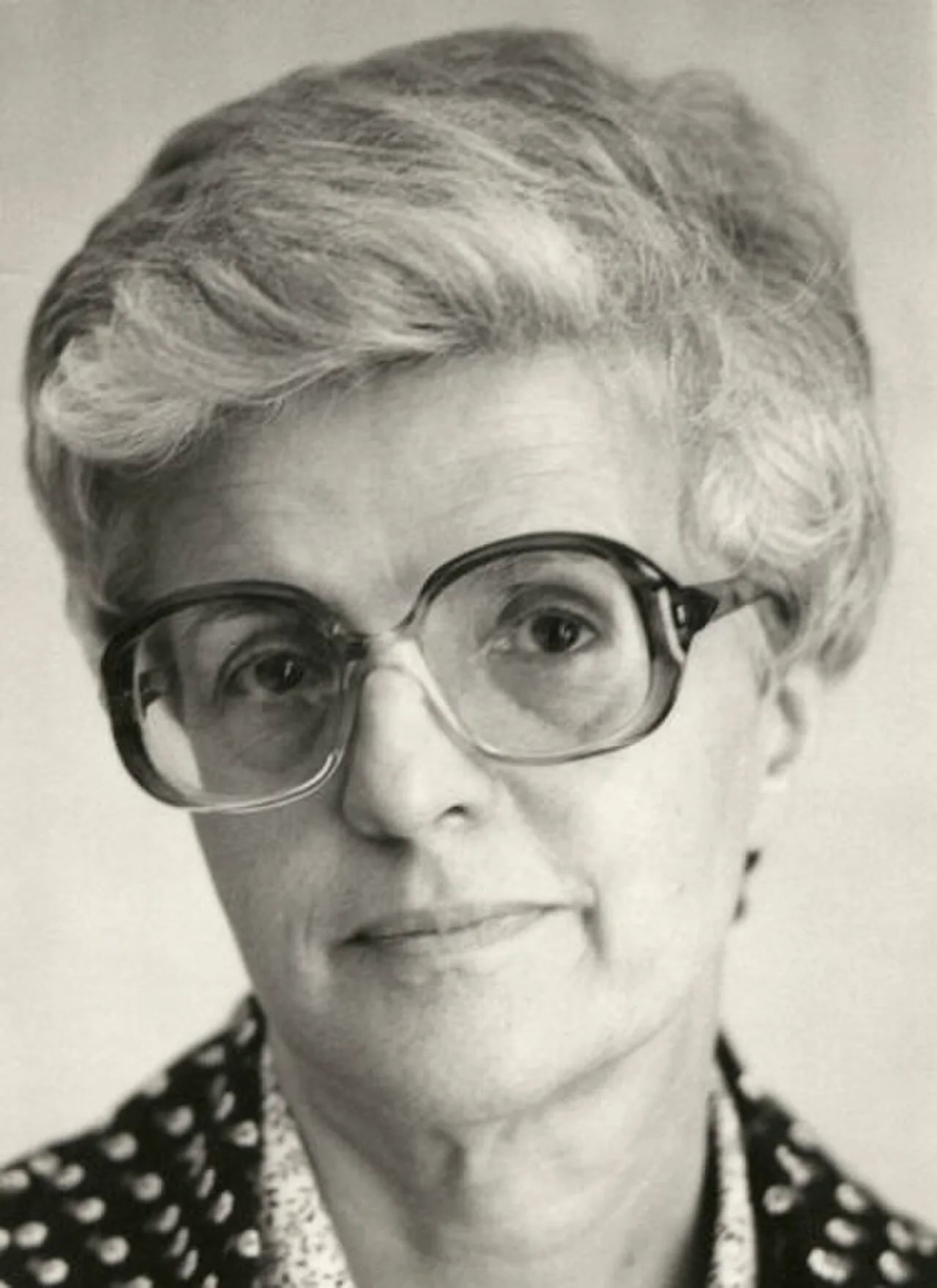 Porträt von Magdeleine Anglade (1921–1998) – Gedenkseite