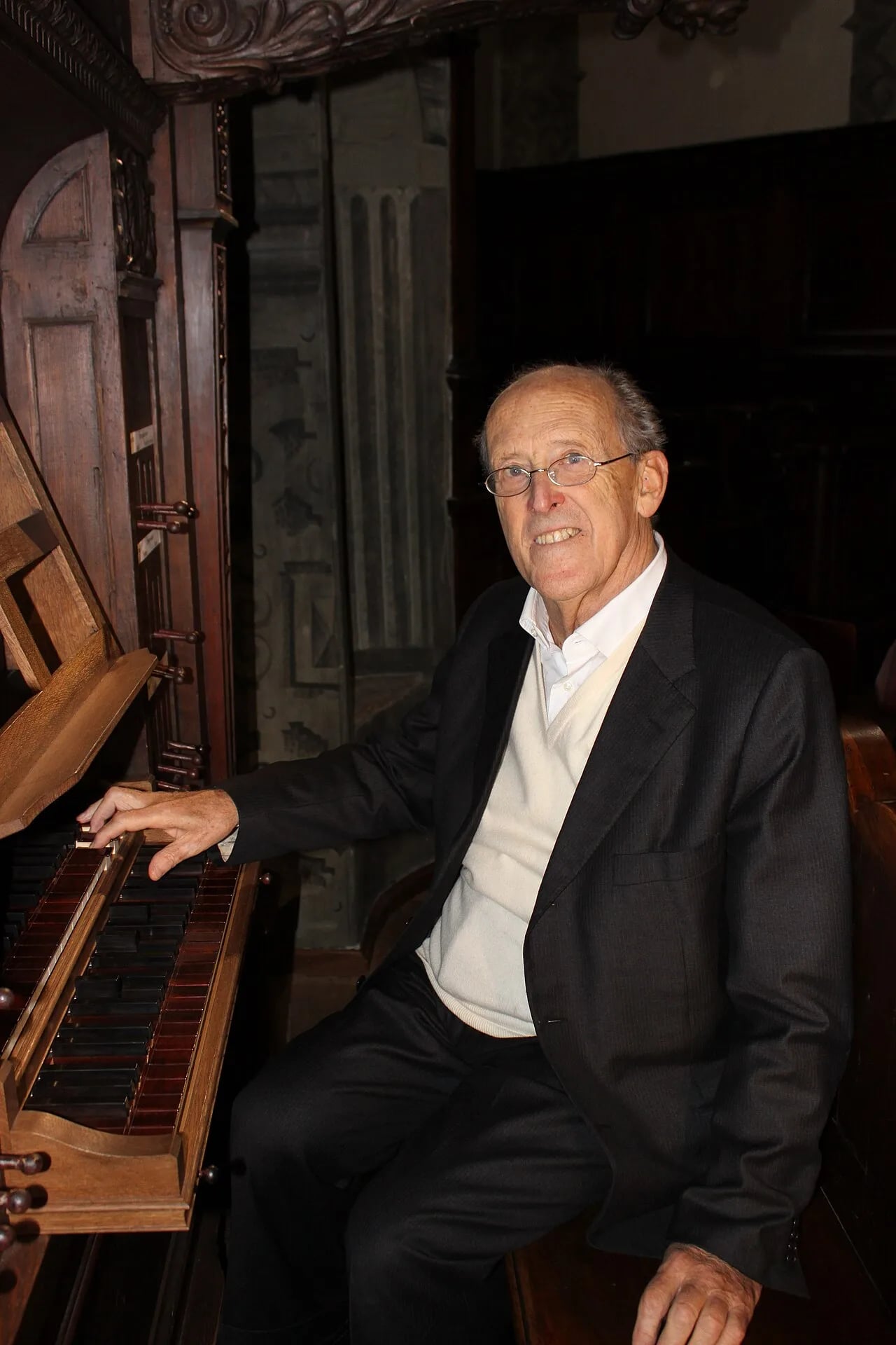 Portrait of Luigi Ferdinando Tagliavini (1929–2017) – memorial page