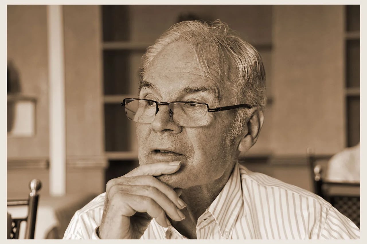 Portrait of Marc Bergé (1929–2011) – memorial page