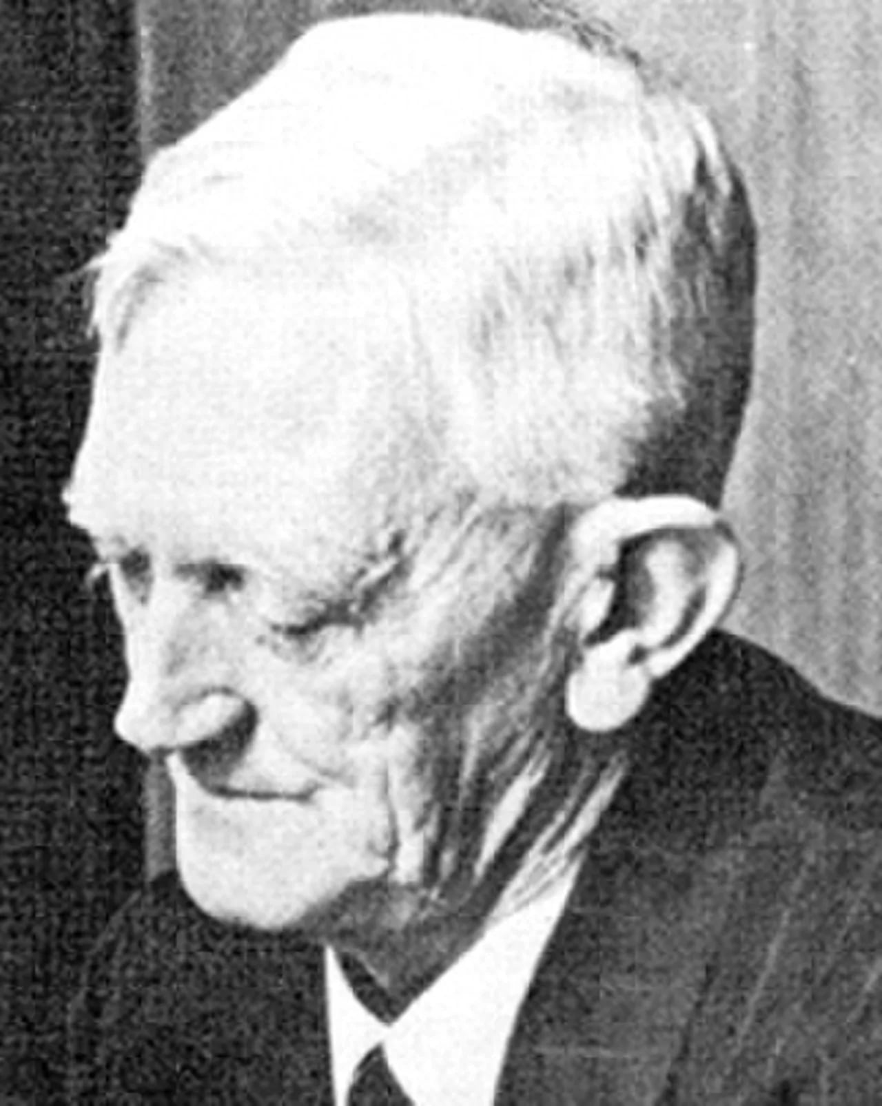 Portrait of Austin Roberts (1883–1948) – memorial page