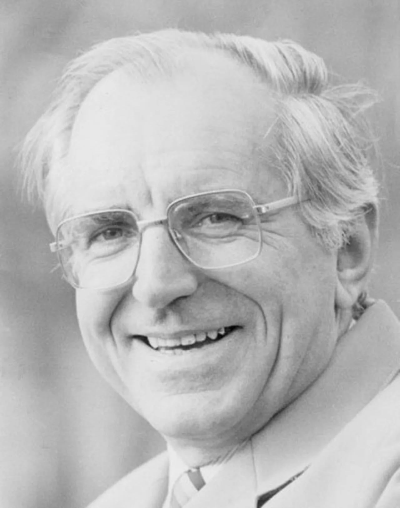 Portrait of Marcel Neusch (1935–2015) – memorial page