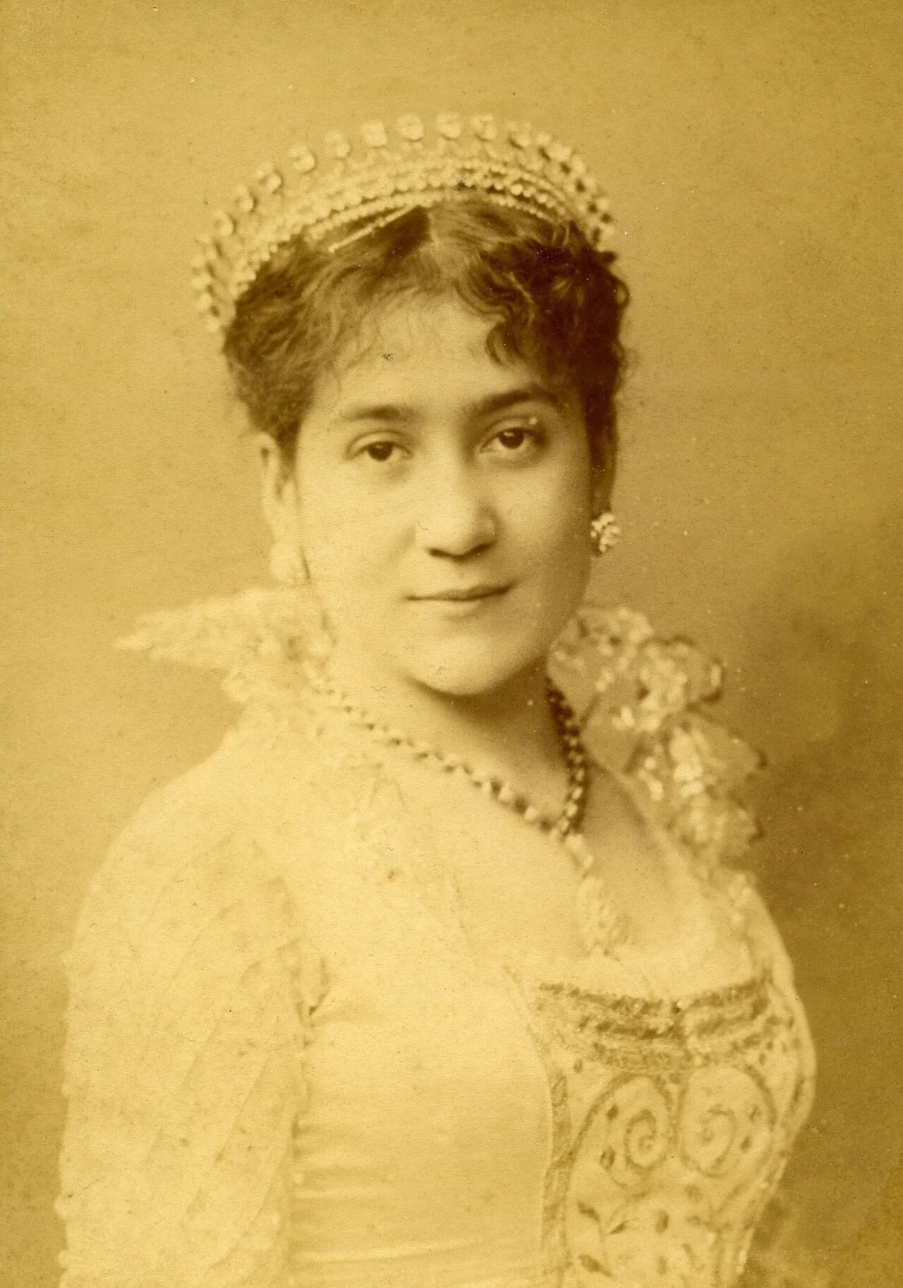 Portrait of Marie Ismaël-Garcin (1858–1946) – memorial page