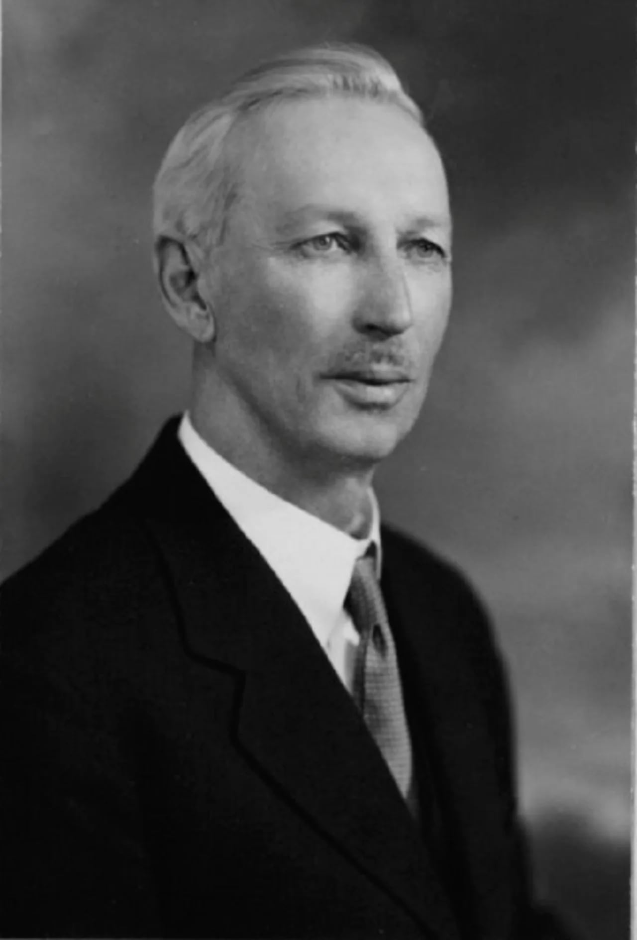 Portrait of Martin Fisher (1881–1941) – memorial page