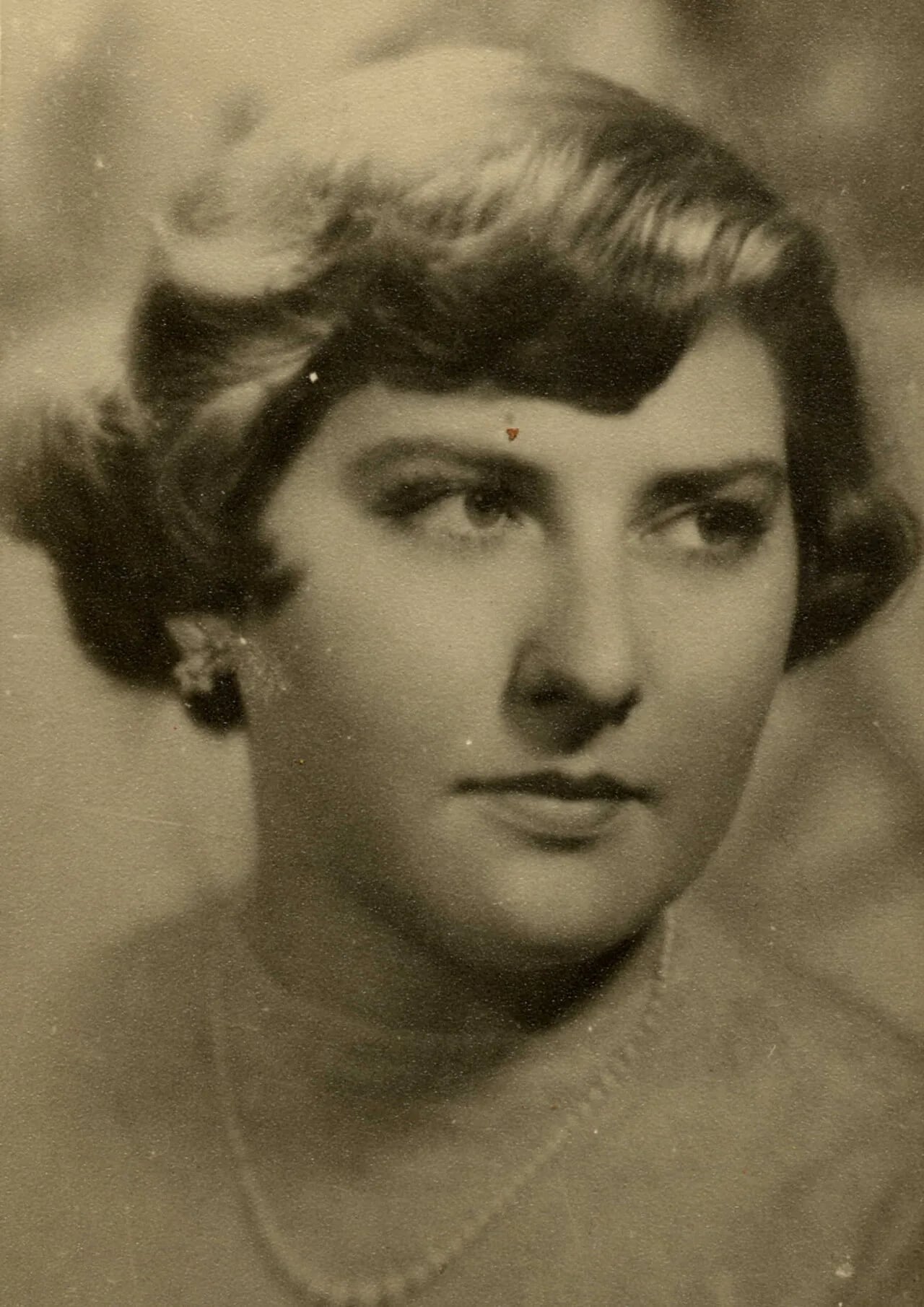 Porträt von María Dhialma Tiberti (1928–1987) – Gedenkseite