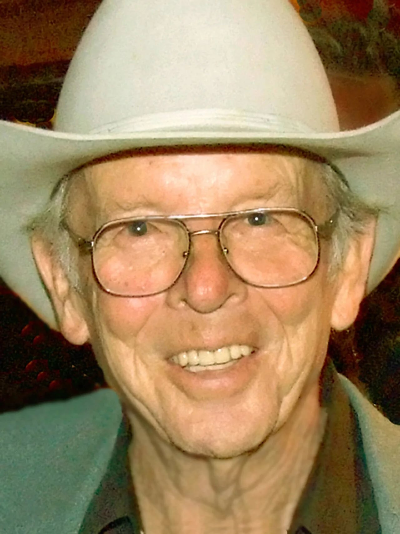 Portrait of Charlie Louvin (1927–2011) – memorial page