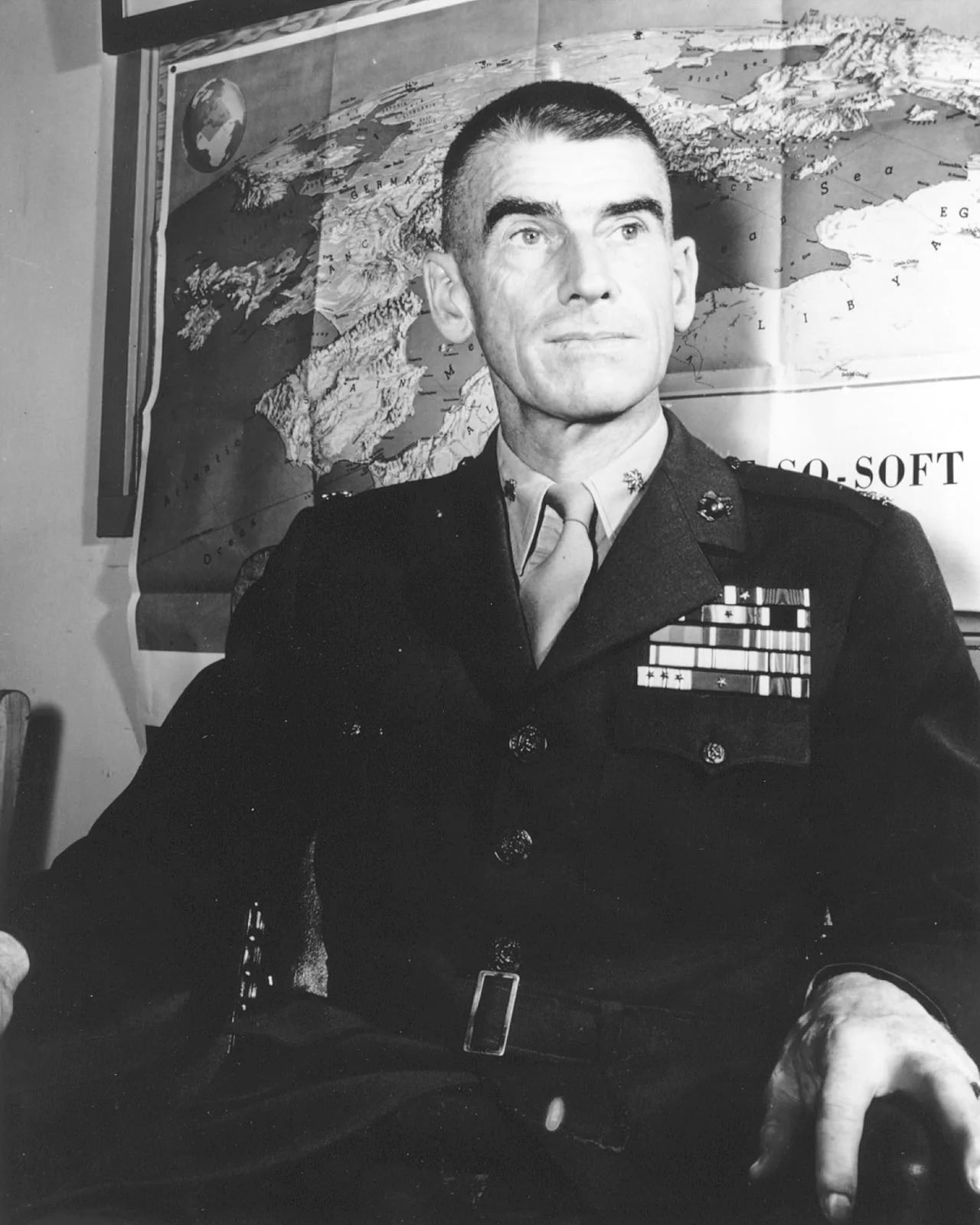 Portrait of Evans Carlson (1896–1947) – memorial page