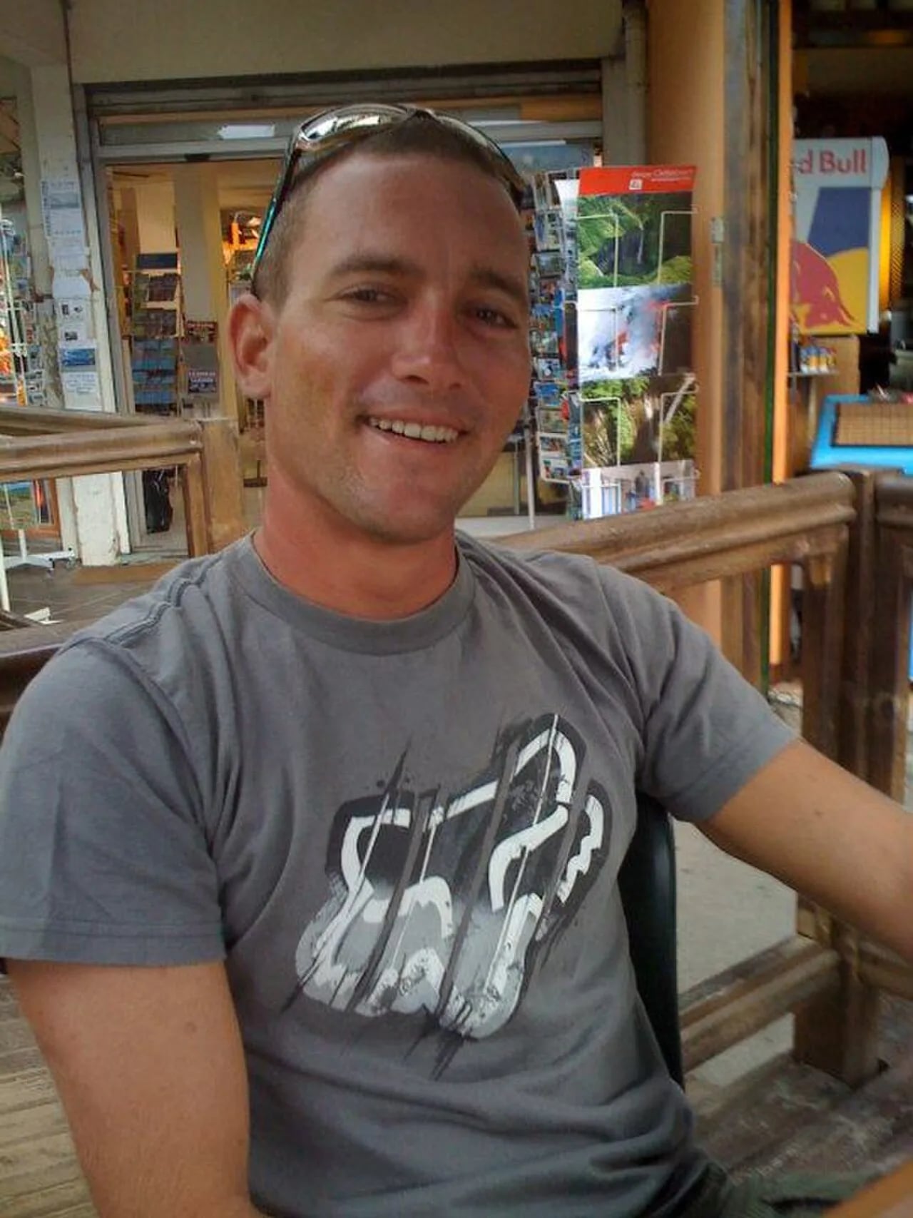 Porträt von Mathieu Schiller (1979–2011) – Gedenkseite