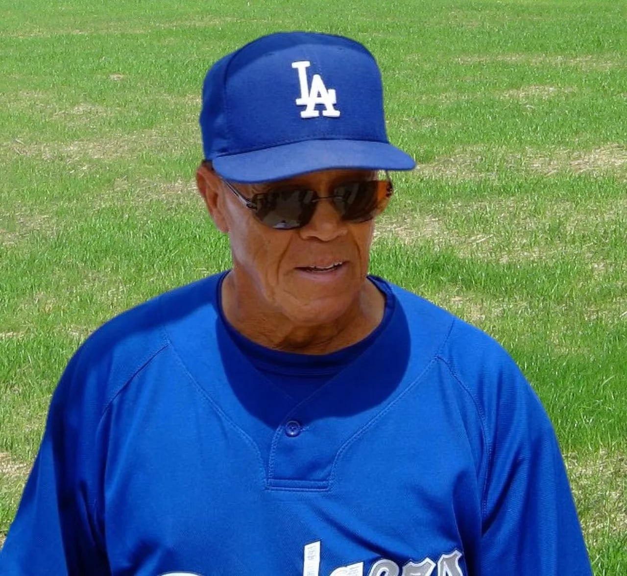 Portrait of Maury Wills (1932–2022) – memorial page