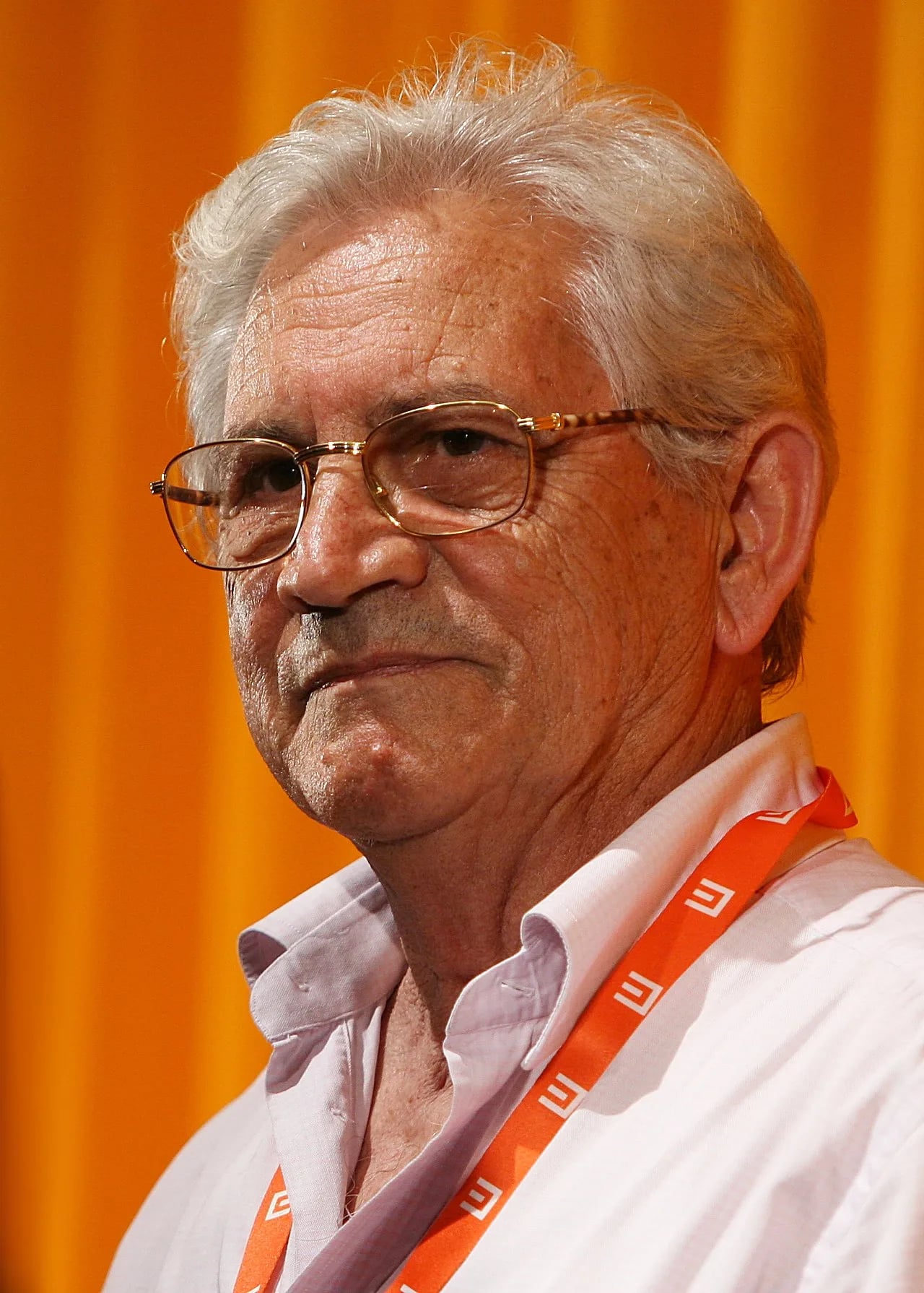 Porträt von Piro Milkani (1939–2025) – Gedenkseite