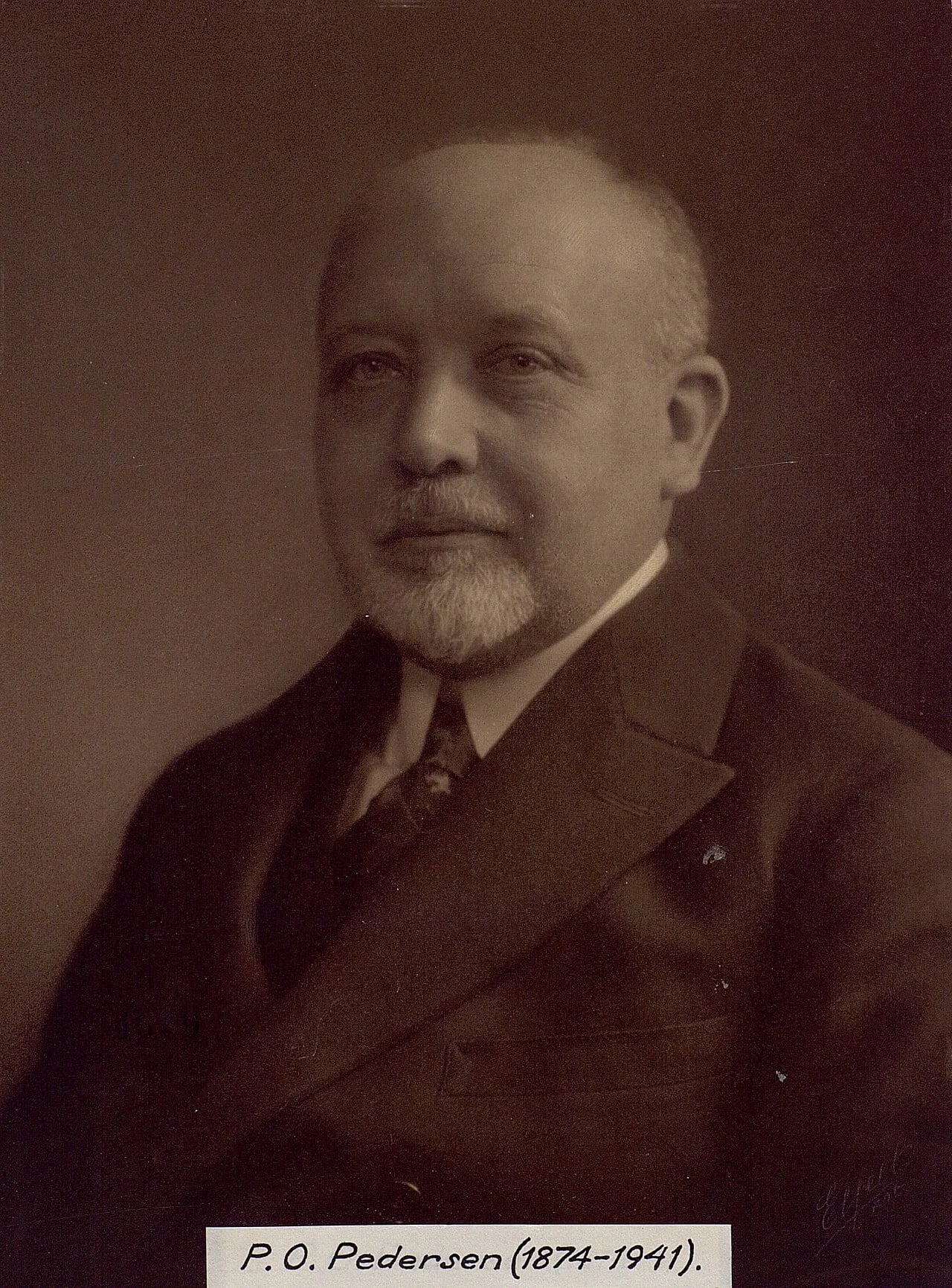 Porträt von Peder Oluf Pedersen (1874–1941) – Gedenkseite