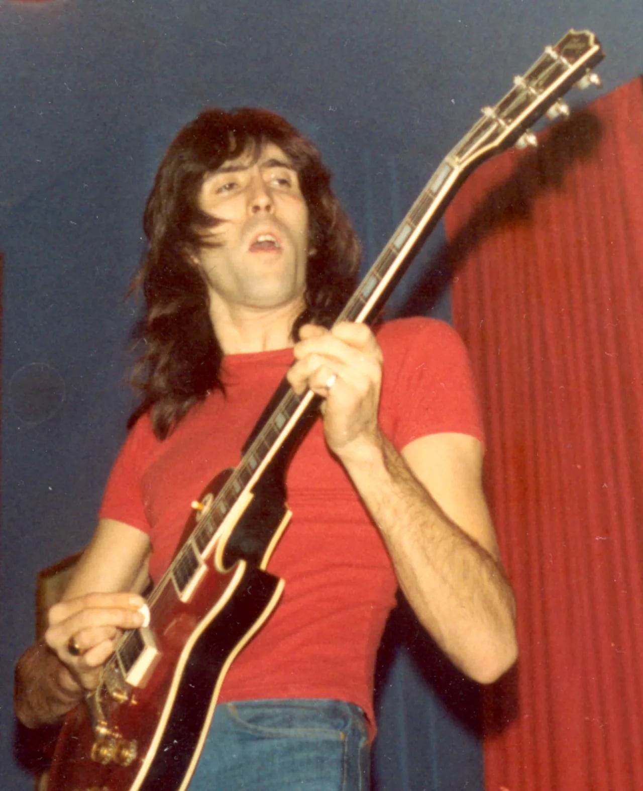 Porträt von Mickey Finn (1947–2013) – Gedenkseite