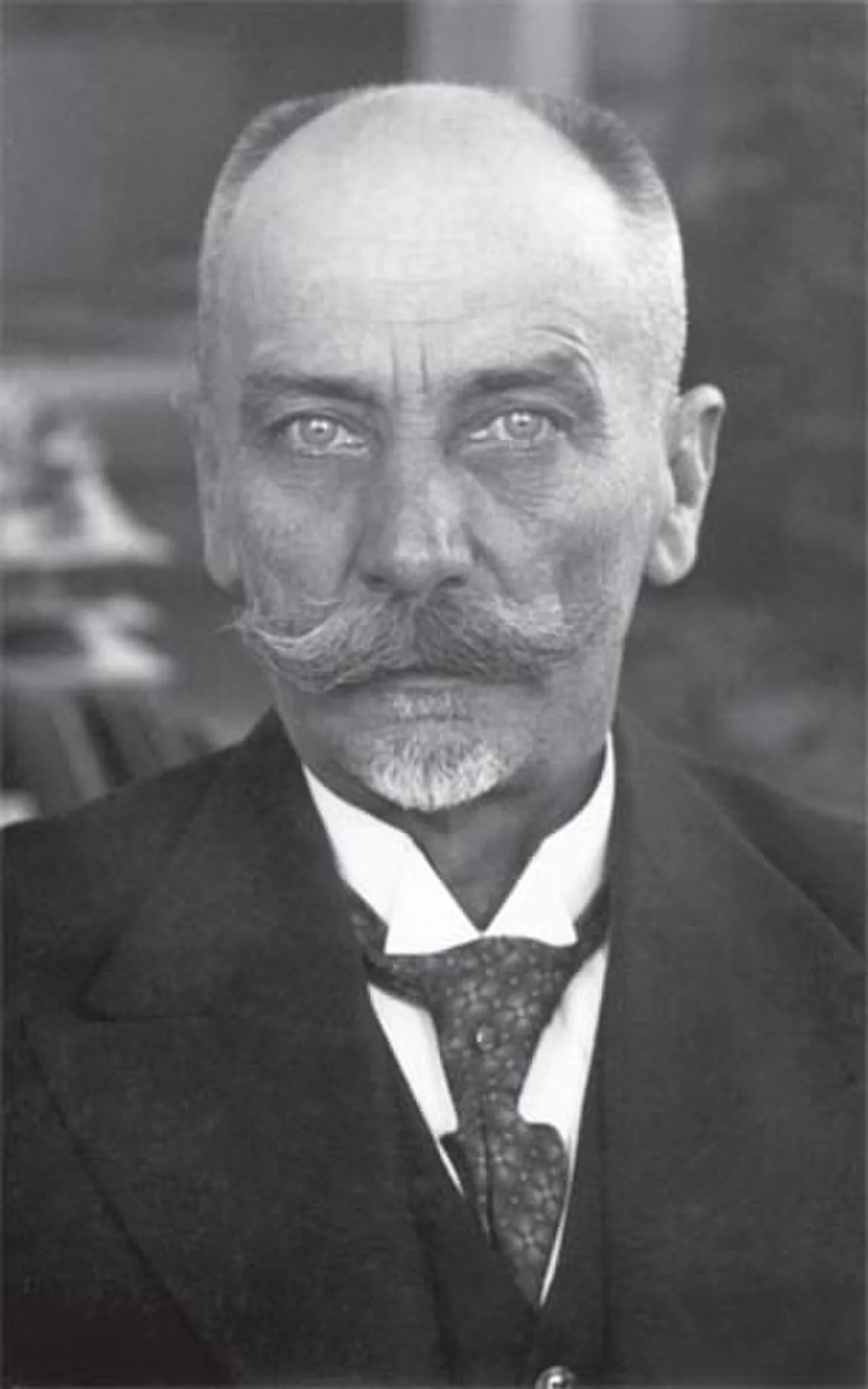 Porträt von Miloje Vasić (1869–1956) – Gedenkseite