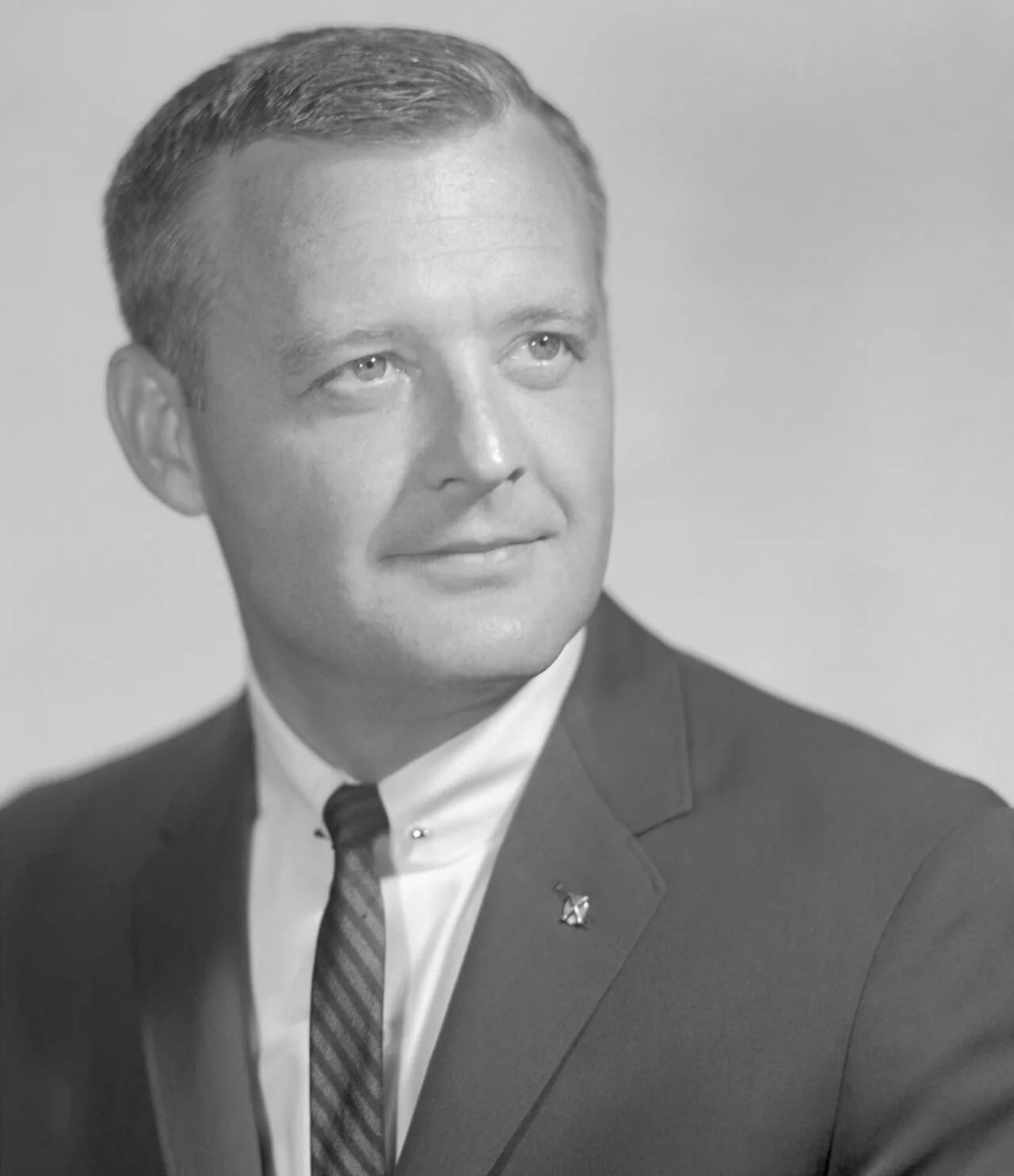 Porträt von Milton O. Thompson (1926–1993) – Gedenkseite