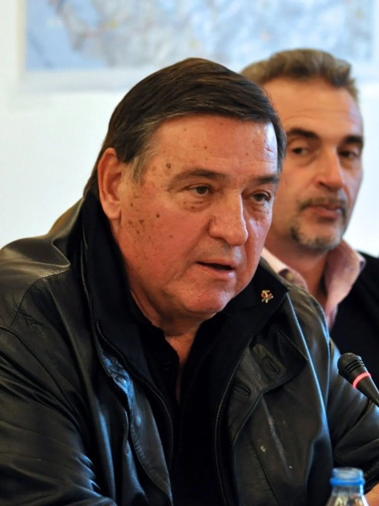 Porträt von Milutin Mrkonjić (1942–2021) – Gedenkseite