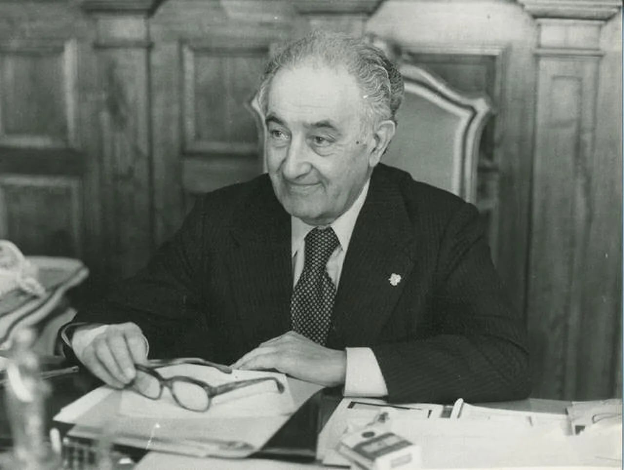 Portrait of Antonio Rosón Pérez (1911–1986) – memorial page