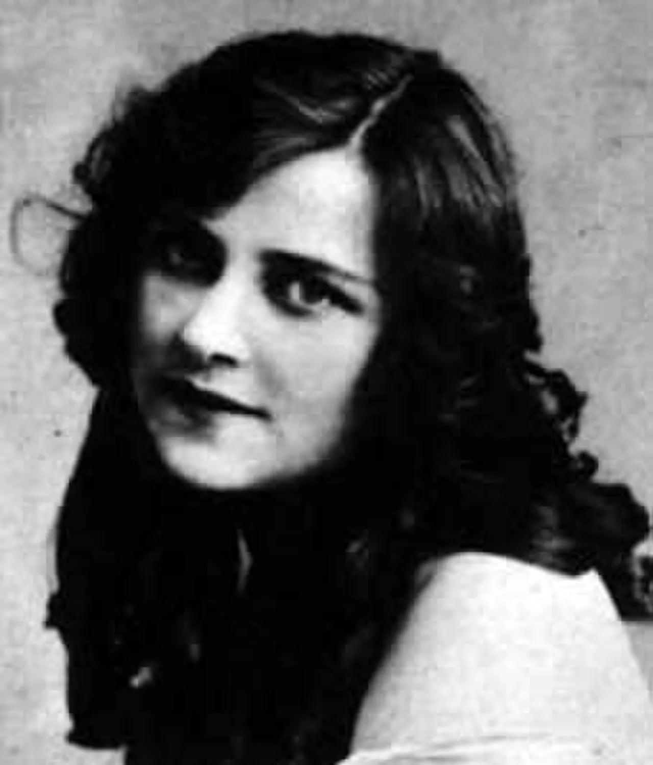 Porträt von Muriel Ostriche (1896–1989) – Gedenkseite