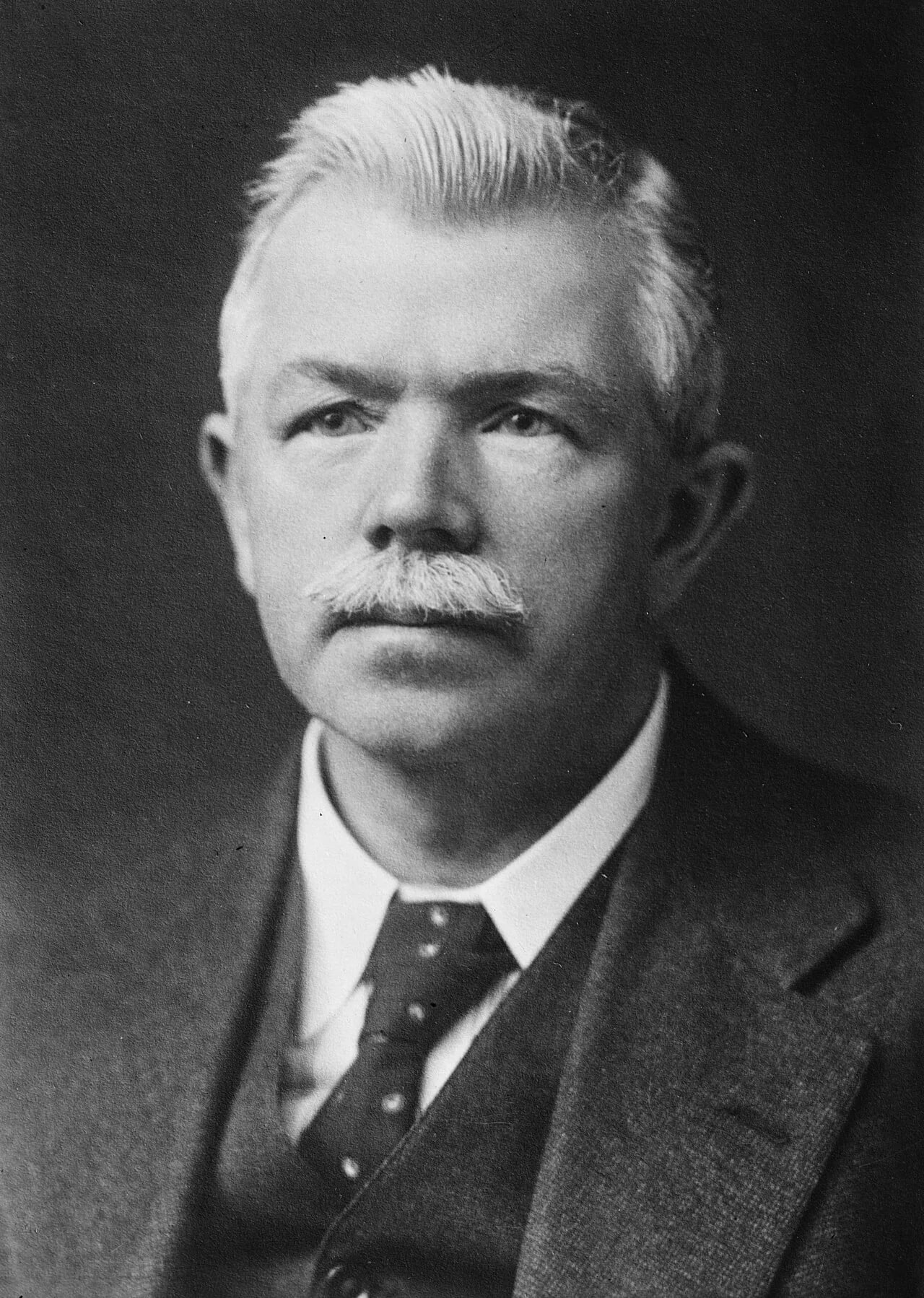 Portrait of John Robert Clynes (1869–1949) – memorial page