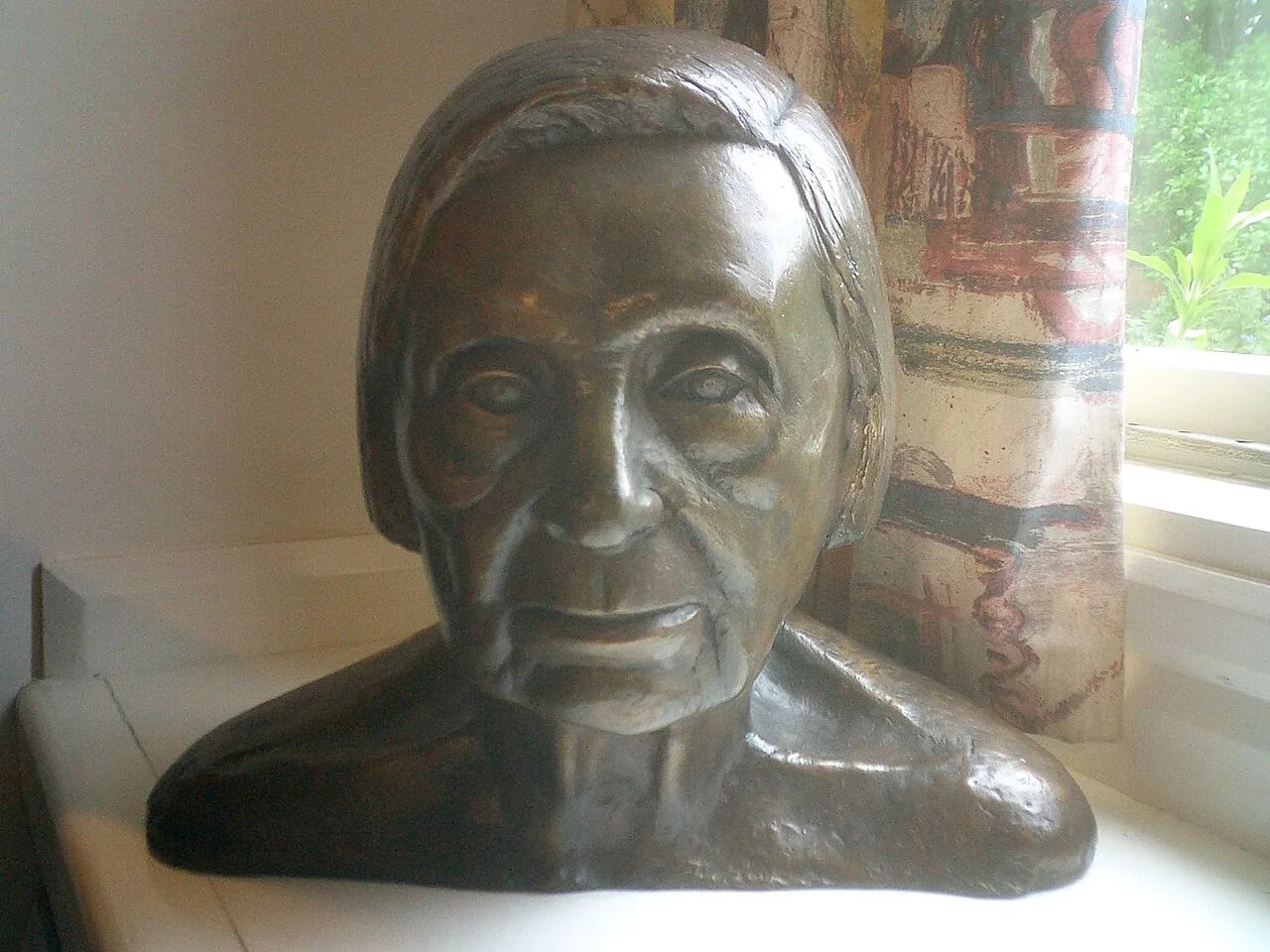 Porträt von Myfanwy Piper (1911–1997) – Gedenkseite