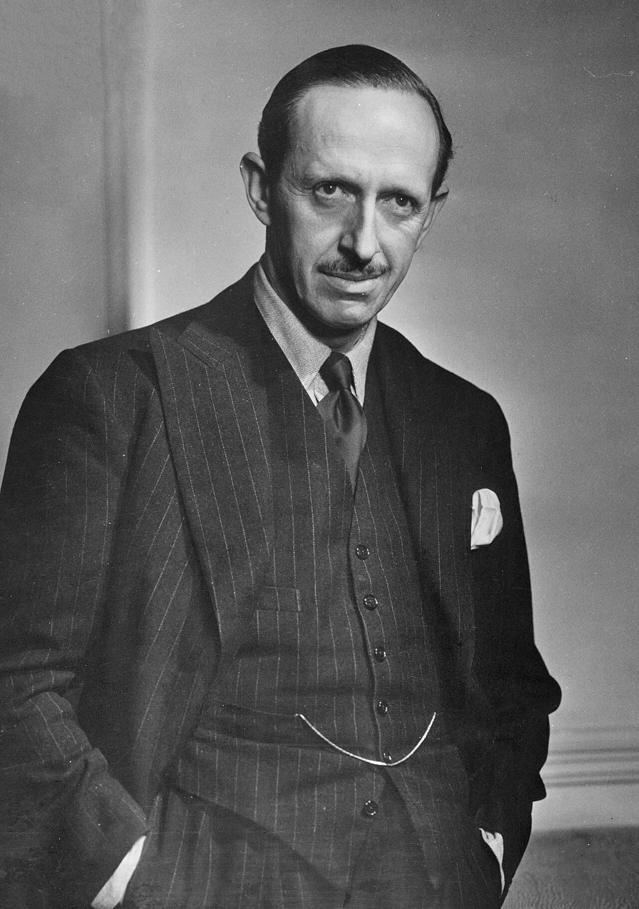 Portrait of Robert Gascoyne-Cecil, 5. Marquess of Salisbury (1893–1972) – memorial page