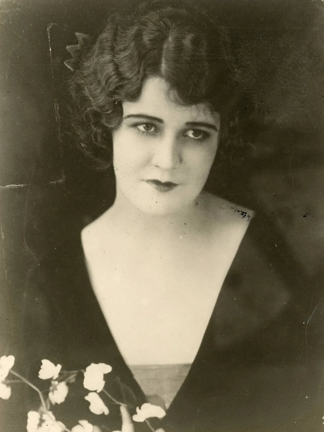 Porträt von Nina Romano (1901–1966) – Gedenkseite
