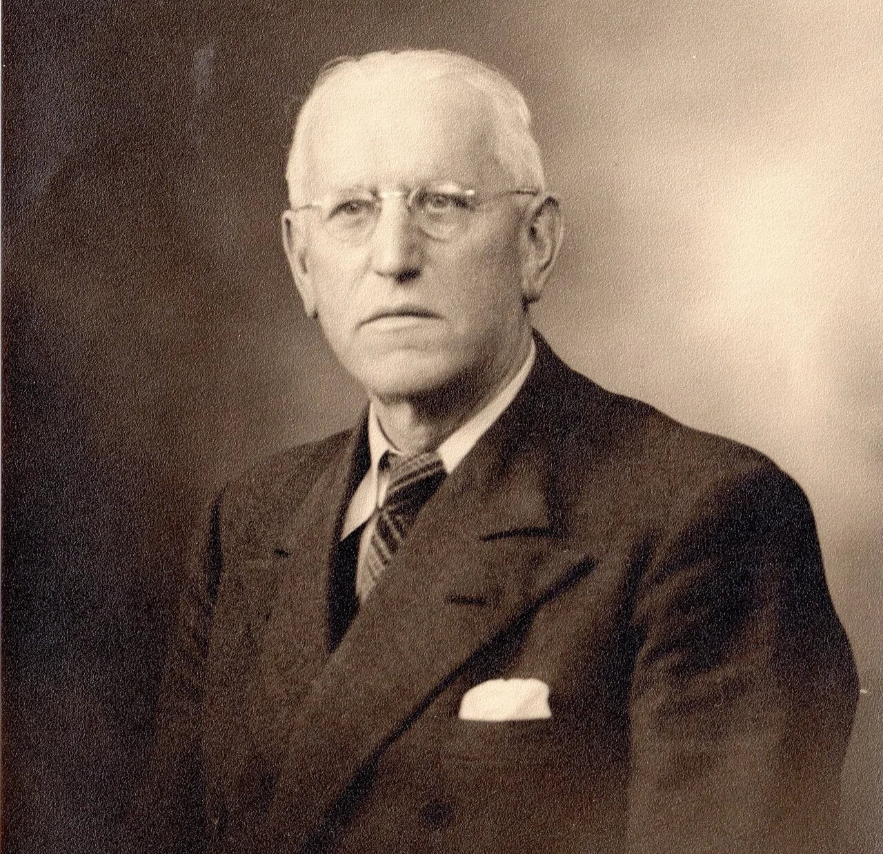 Portrait of Noël Cessieux (1878–1948) – memorial page