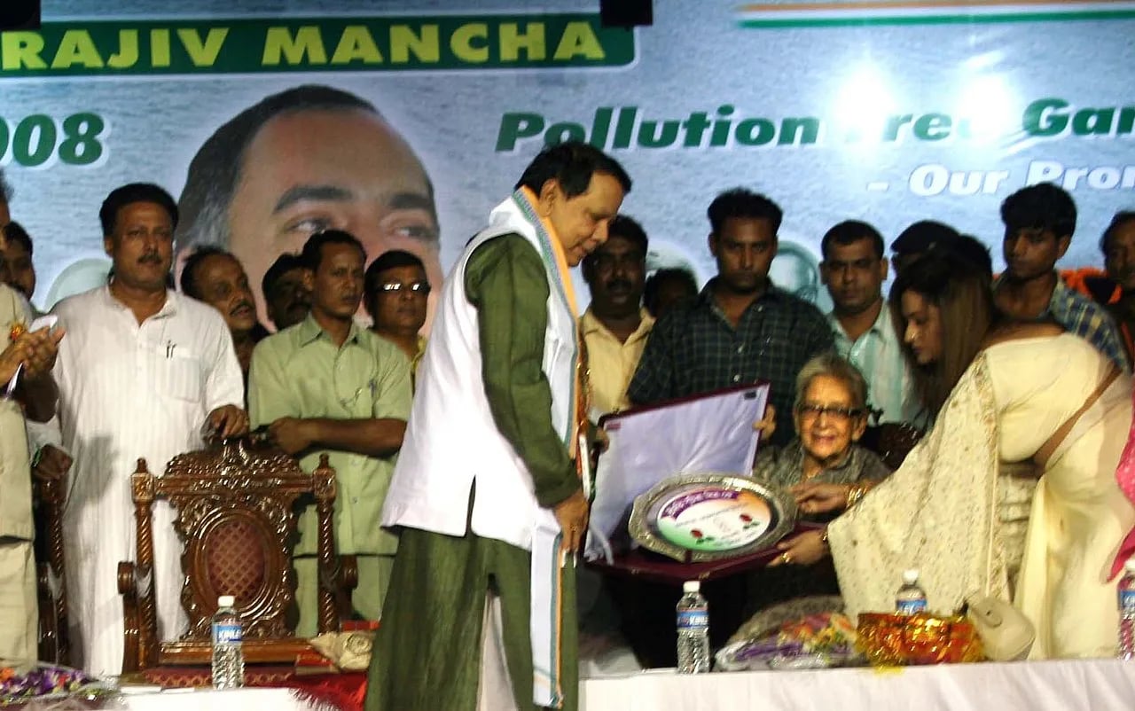 Portrait of Suchitra Mitra (1924–2011) – memorial page
