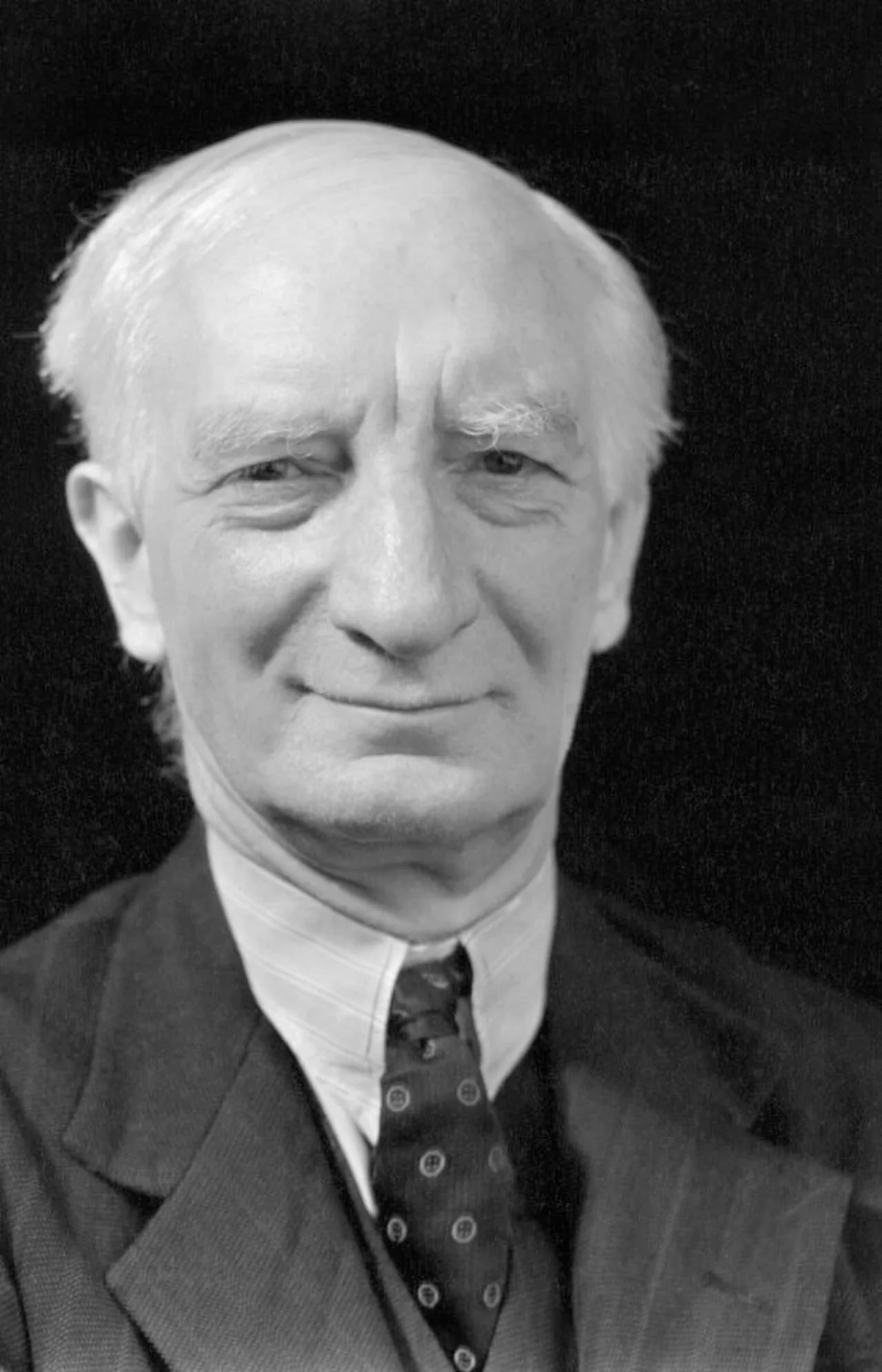 Portrait of William Henry Beveridge (1879–1963) – memorial page