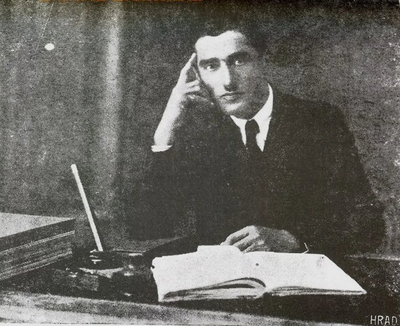Portrait of Nuri Dersimi (1893–1973) – memorial page