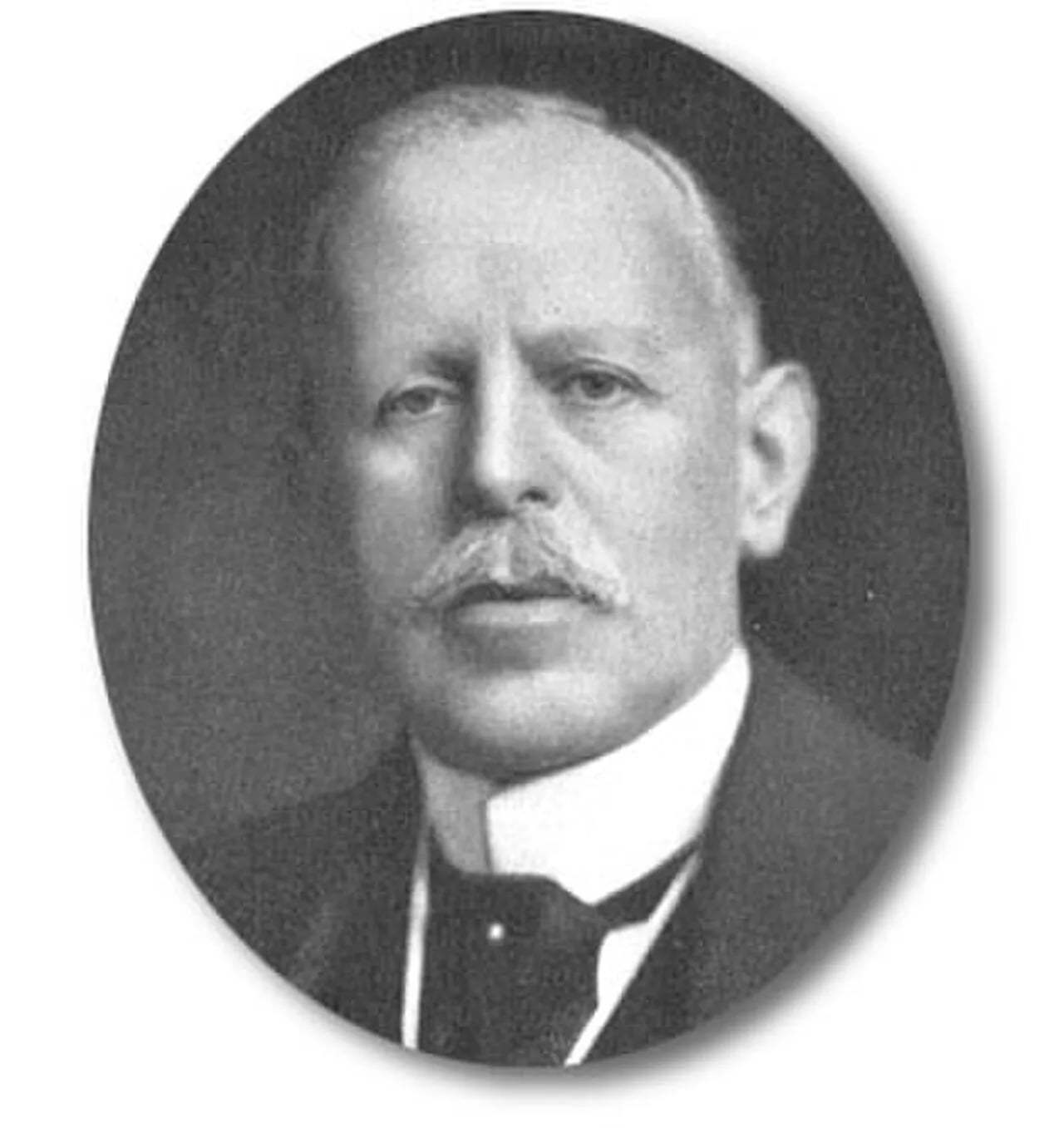Portrait of Owen Philipps, 1st Baron Kylsant (1863–1937) – memorial page