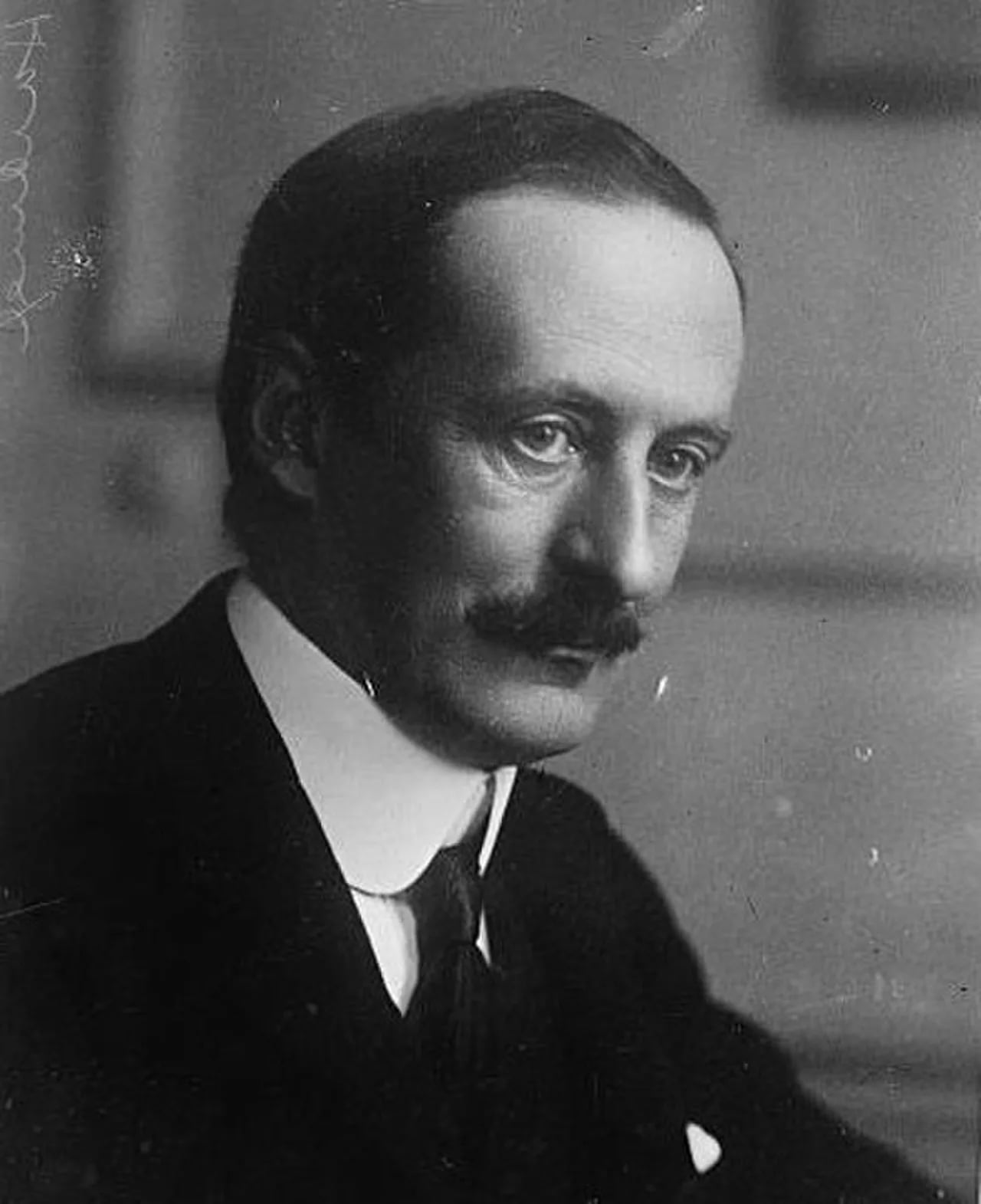 Portrait of Charles Hardinge, 1. Baron Hardinge of Penshurst (1858–1944) – memorial page
