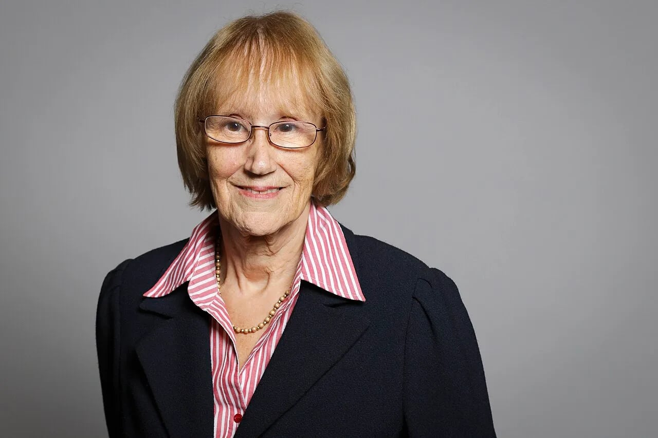 Porträt von Ruth Henig, Baroness Henig (1943–2024) – Gedenkseite