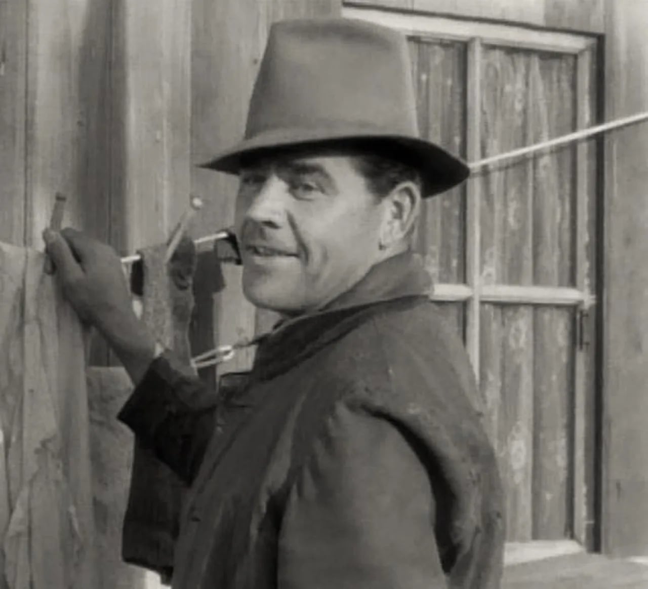 Portrait of Pat Flaherty (1897–1970) – memorial page