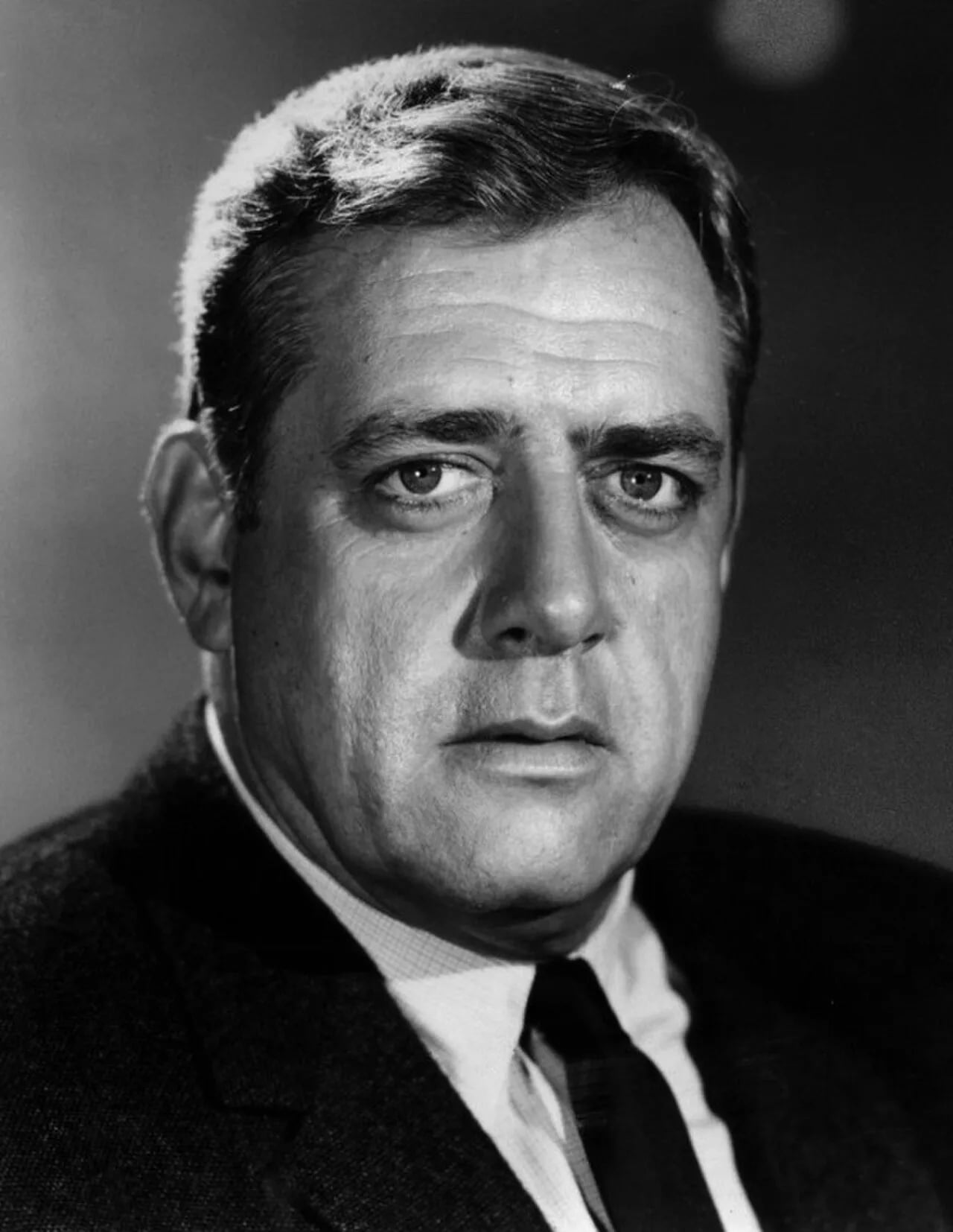 Portrait of Raymond Burr (1917–1993) – memorial page