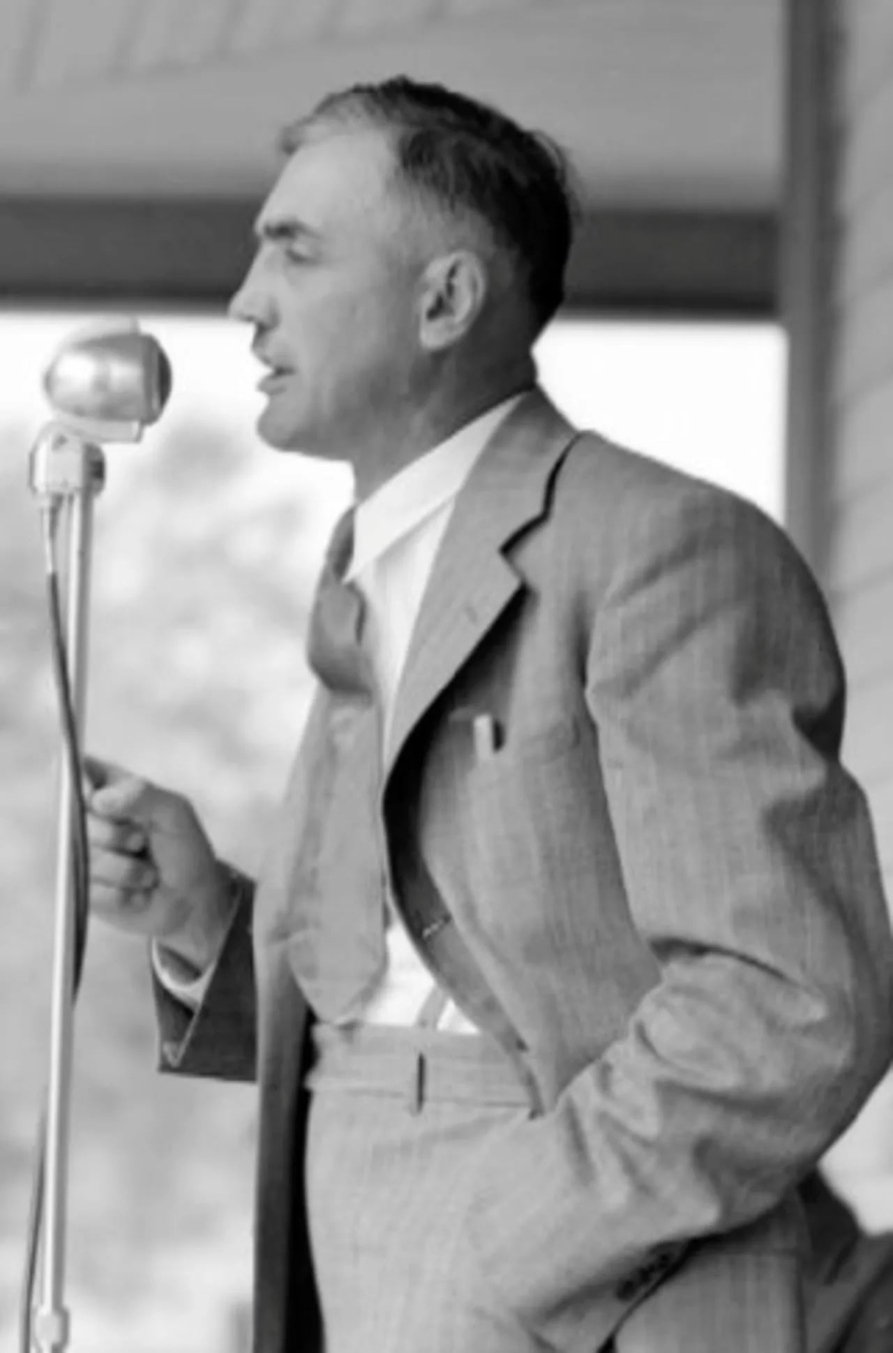Porträt von Patrice Tardif (1904–1989) – Gedenkseite