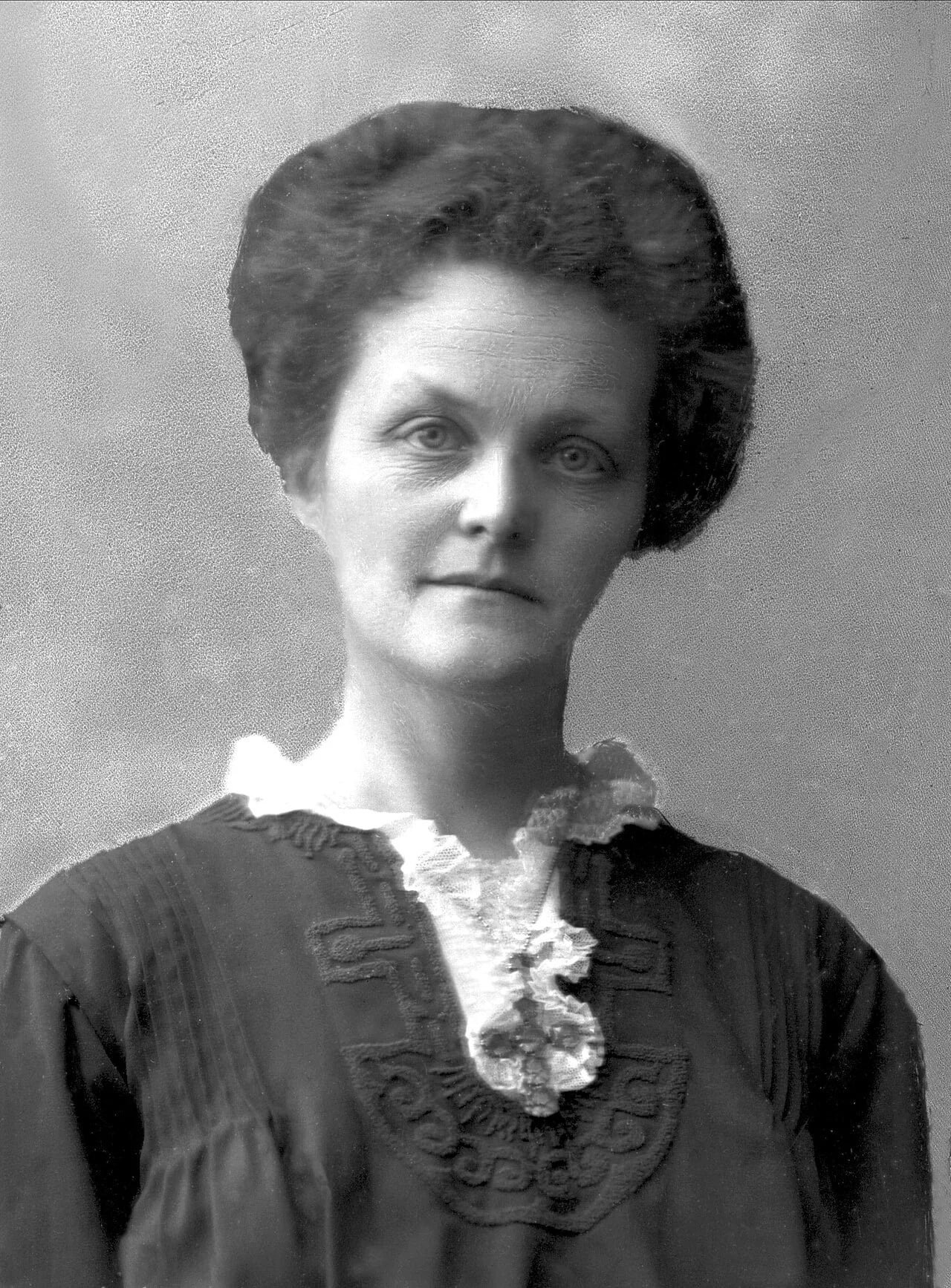 Portrait of Ella Anker (1870–1958) – memorial page