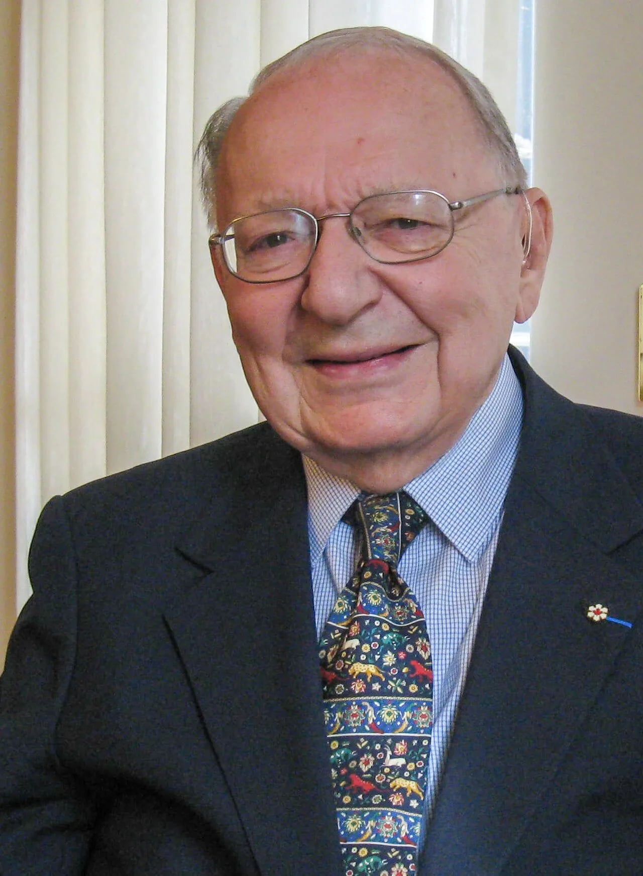 Porträt von Paul-André Crépeau (1926–2011) – Gedenkseite