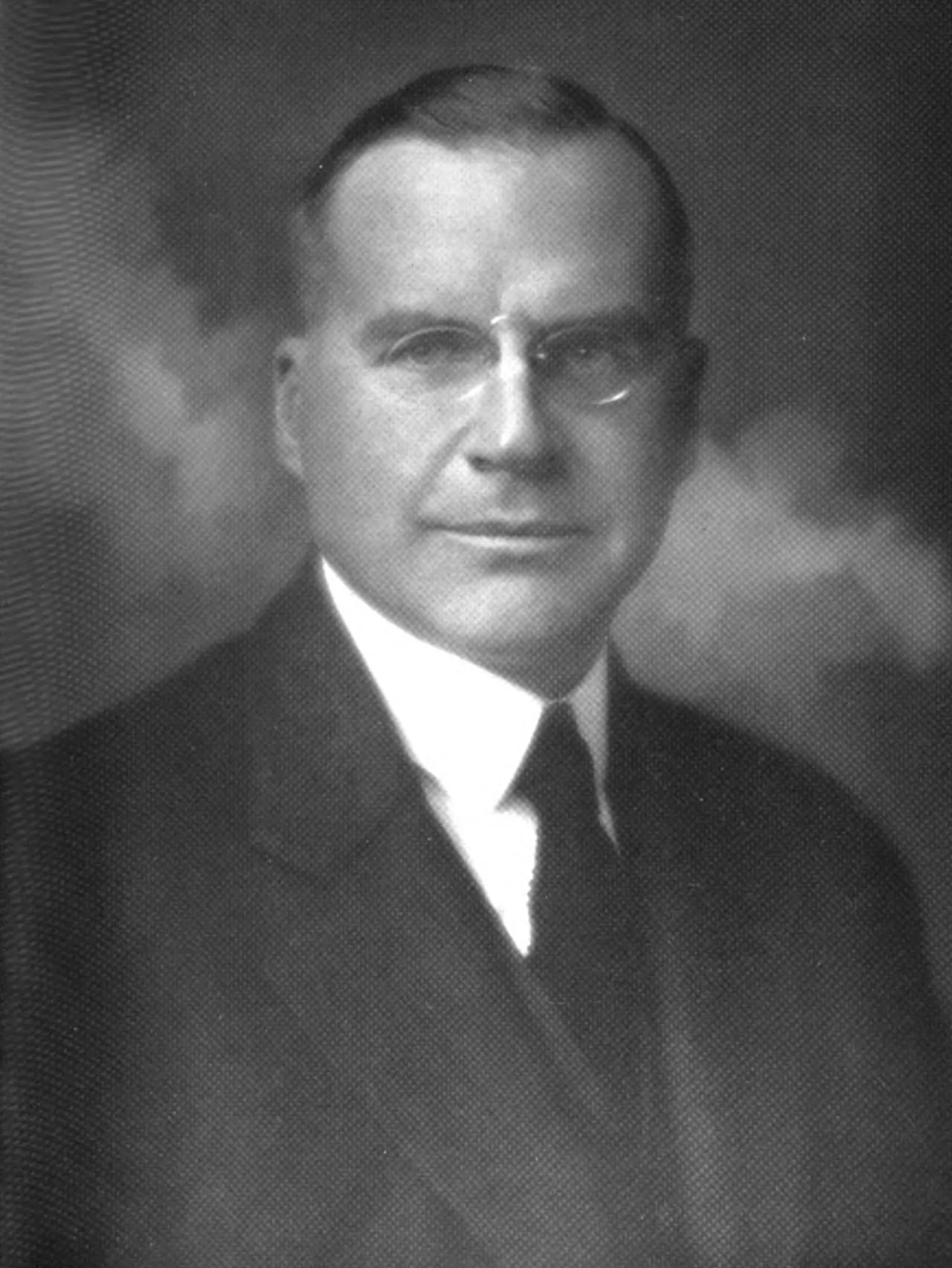 Portrait of Paul Hastings Allen (1883–1952) – memorial page