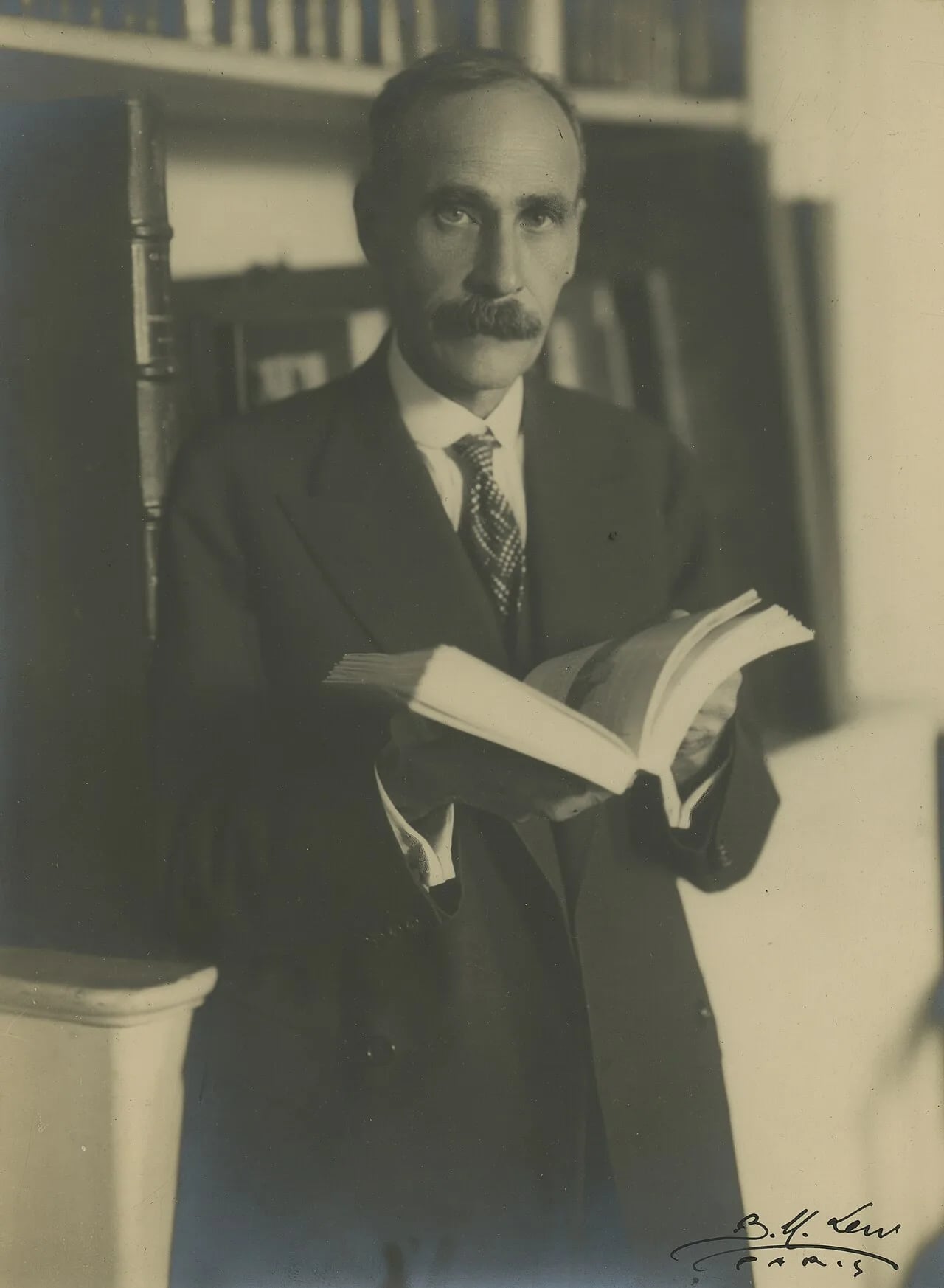 Porträt von Paul Léon (1874–1962) – Gedenkseite