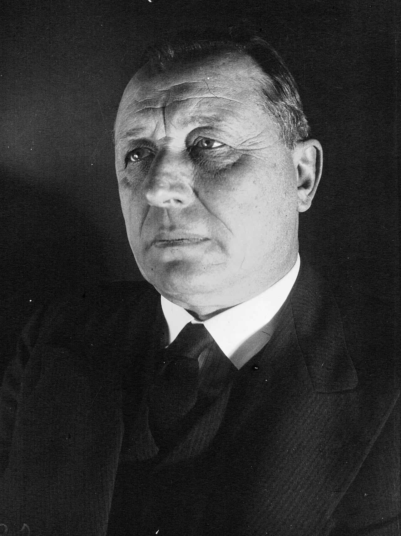 Porträt von Paul Poncet (1878–1962) – Gedenkseite